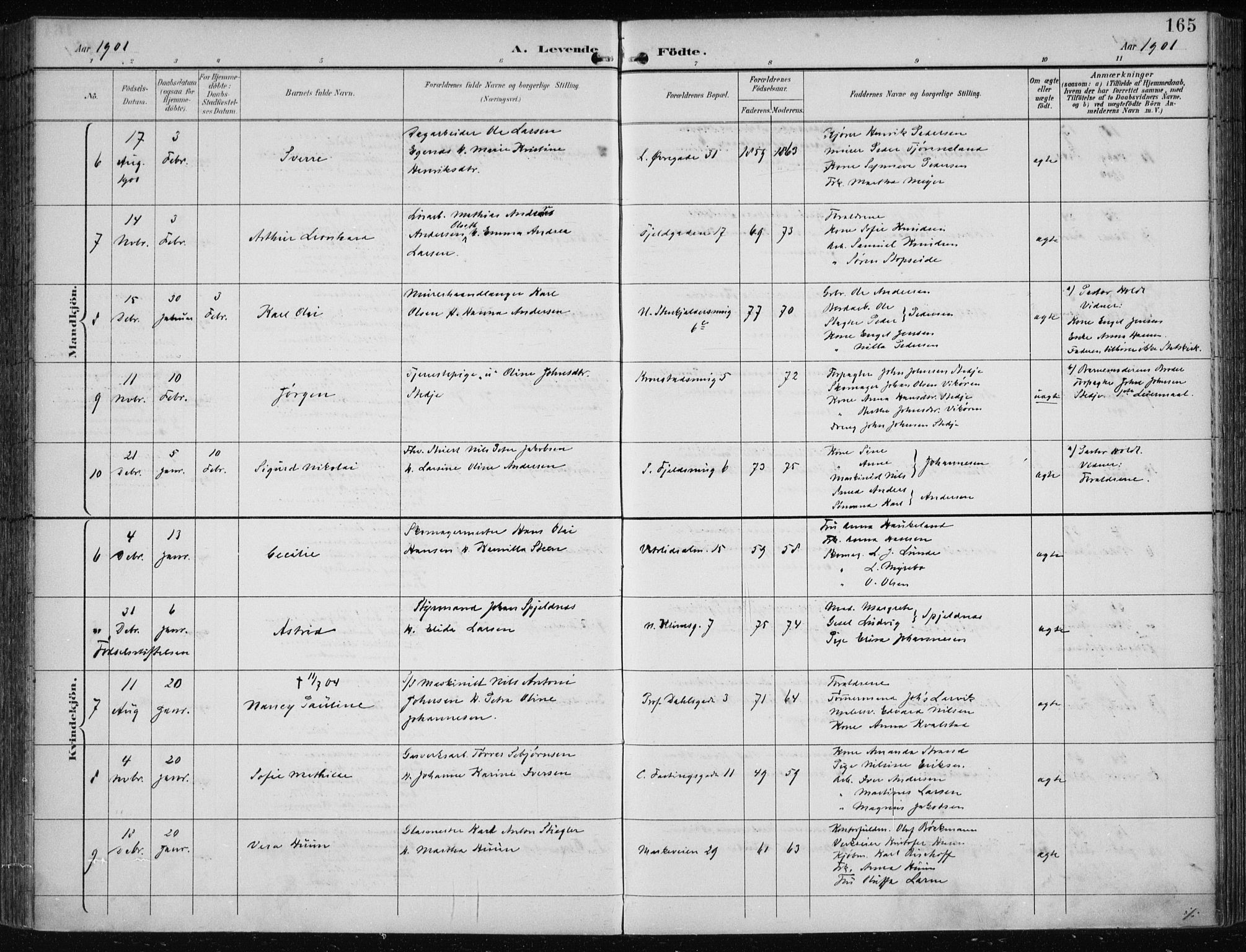 Korskirken sokneprestembete, AV/SAB-A-76101/H/Hab: Parish register (copy) no. B 10, 1896-1905, p. 165