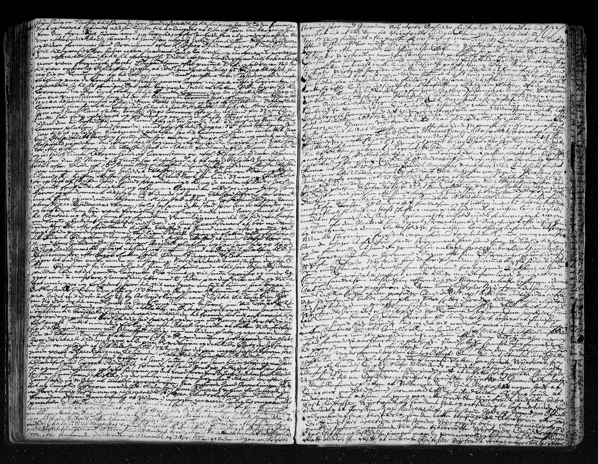 Aker sorenskriveri, SAO/A-10895/F/Fb/L0035: Tingbok, 1729-1733, p. 106b-107a