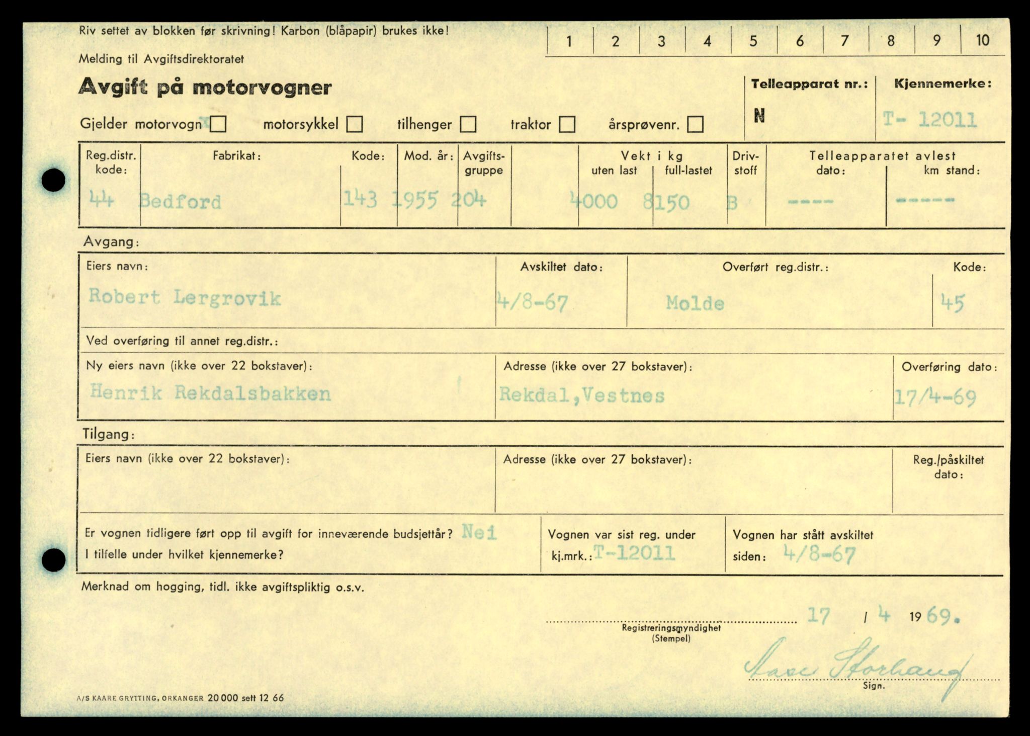 Møre og Romsdal vegkontor - Ålesund trafikkstasjon, AV/SAT-A-4099/F/Fe/L0032: Registreringskort for kjøretøy T 11997 - T 12149, 1927-1998, p. 309