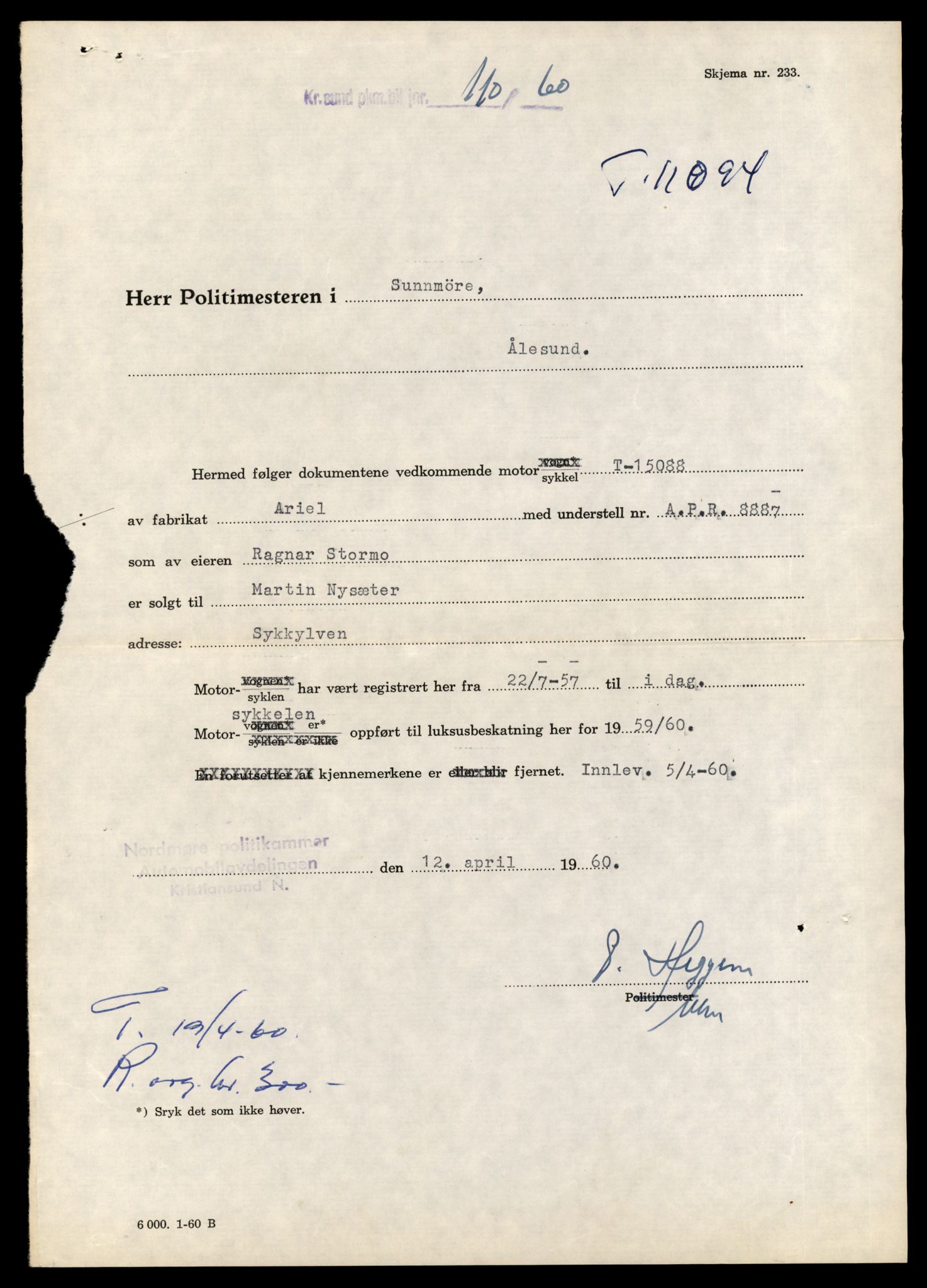 Møre og Romsdal vegkontor - Ålesund trafikkstasjon, AV/SAT-A-4099/F/Fe/L0026: Registreringskort for kjøretøy T 11046 - T 11160, 1927-1998, p. 1385