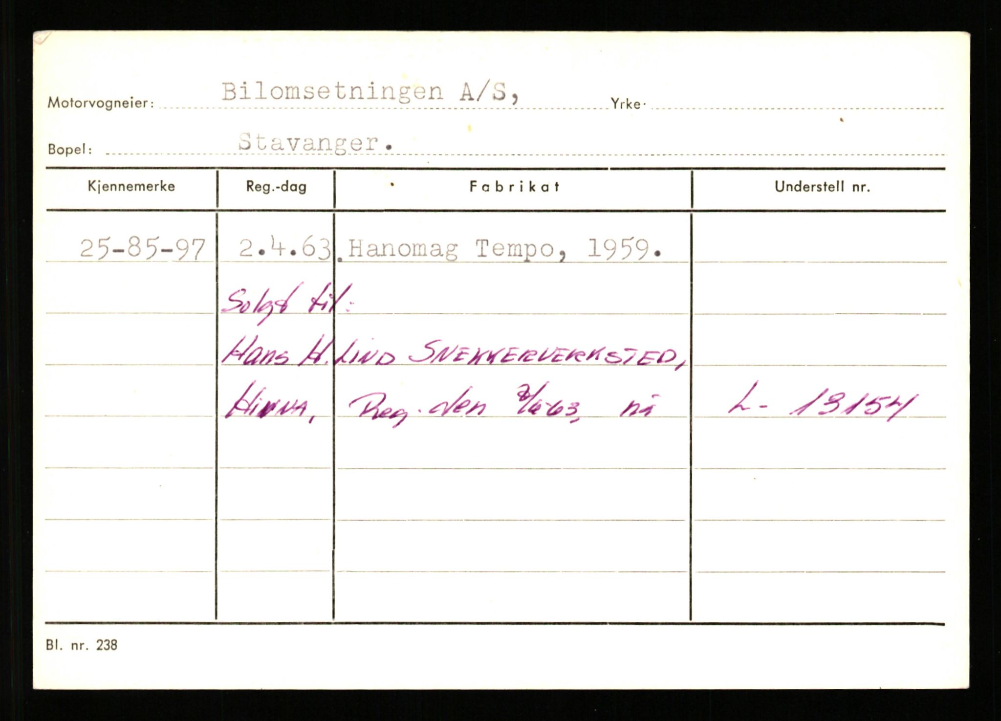 Stavanger trafikkstasjon, AV/SAST-A-101942/0/G/L0011: Registreringsnummer: 240000 - 363477, 1930-1971, p. 651