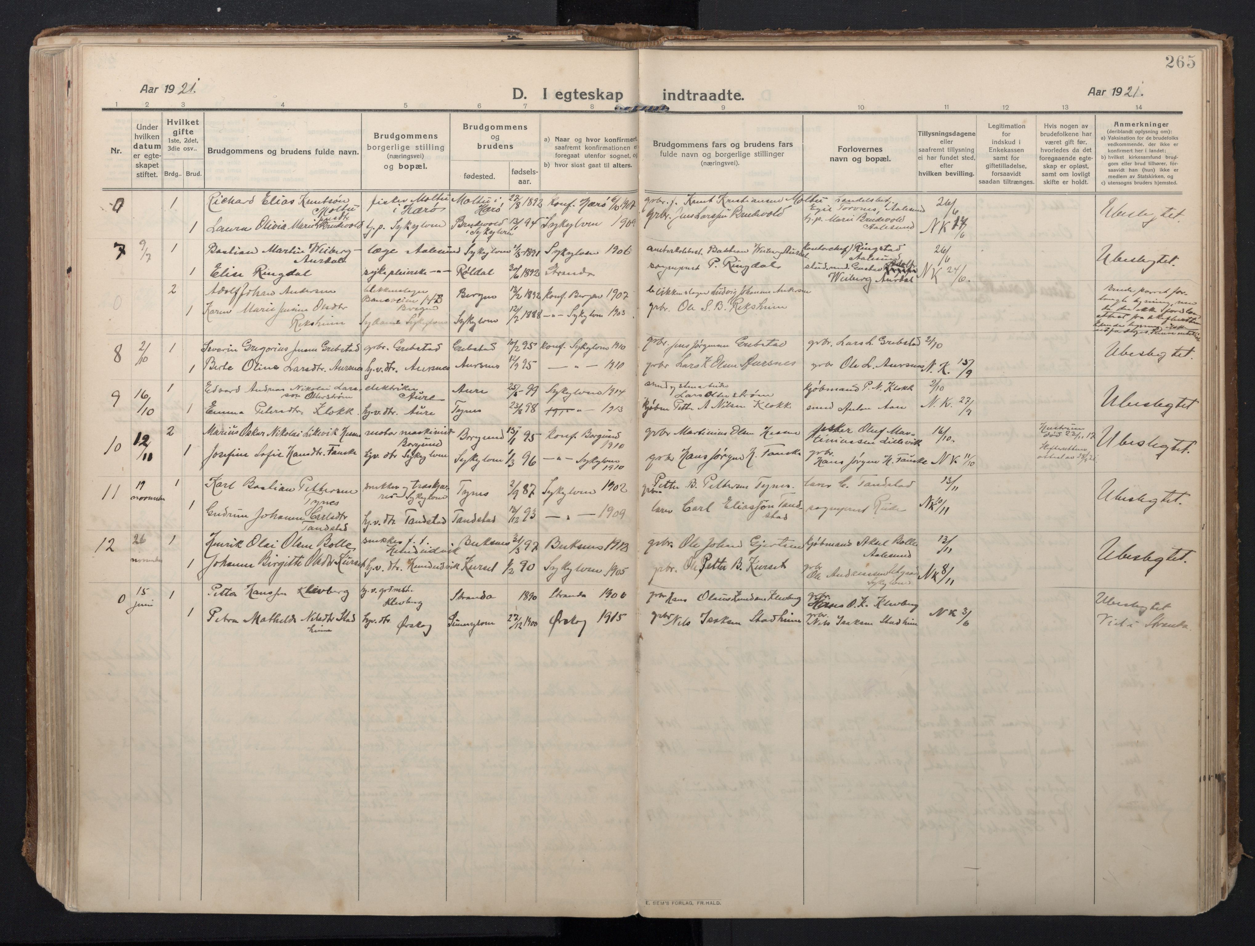 Ministerialprotokoller, klokkerbøker og fødselsregistre - Møre og Romsdal, AV/SAT-A-1454/523/L0337: Parish register (official) no. 523A04, 1911-1929, p. 265