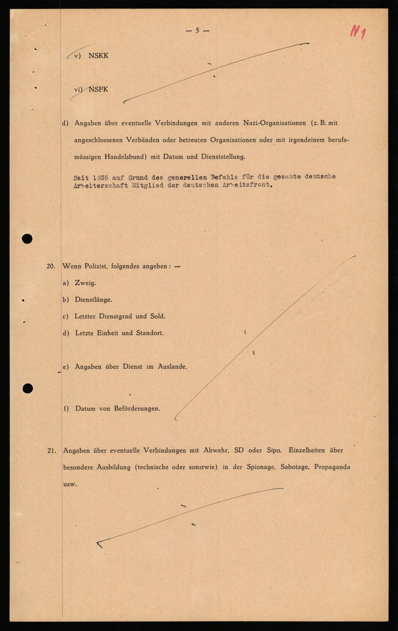 Forsvaret, Forsvarets overkommando II, AV/RA-RAFA-3915/D/Db/L0024: CI Questionaires. Tyske okkupasjonsstyrker i Norge. Tyskere., 1945-1946, p. 108