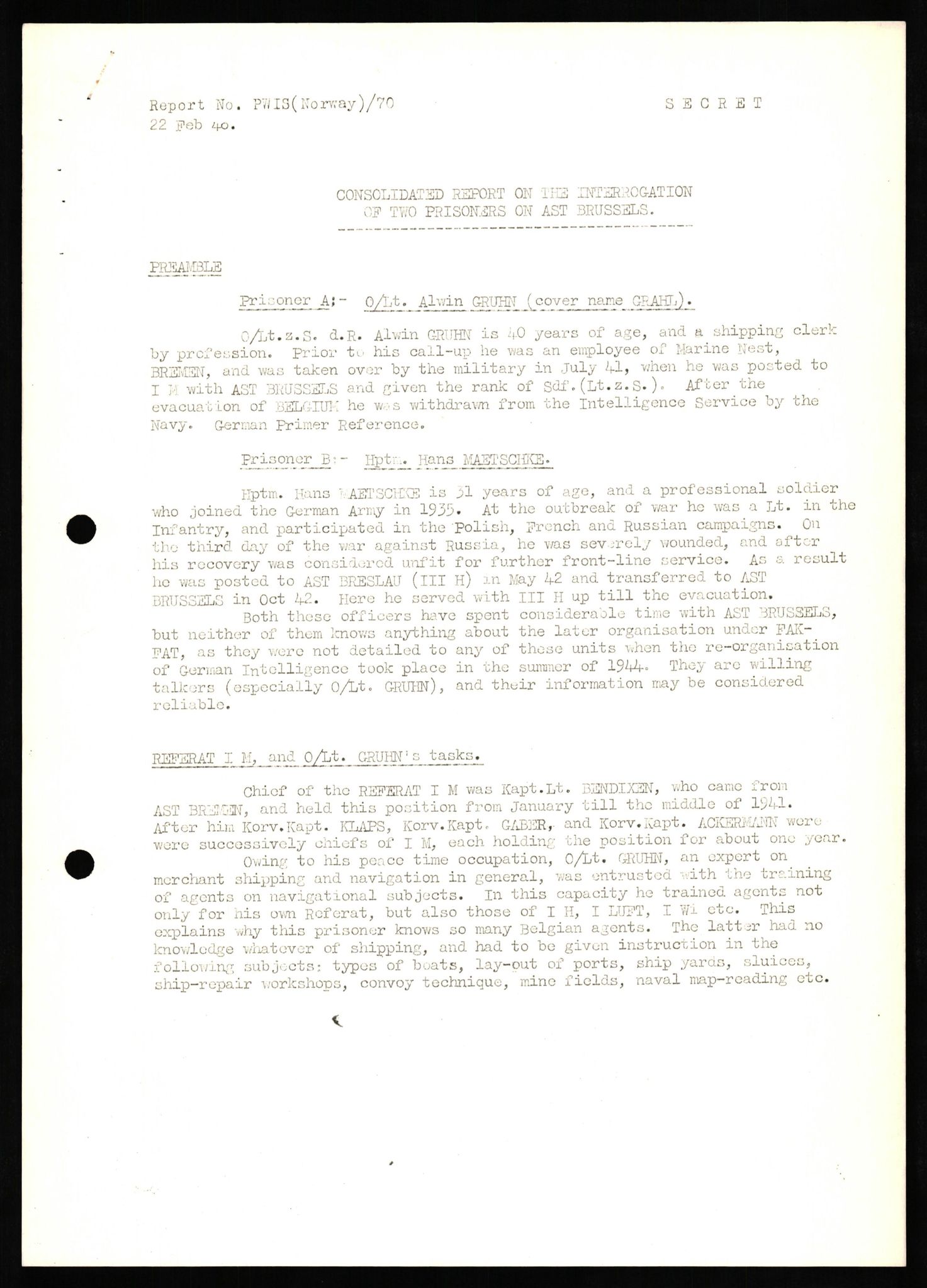 Forsvaret, Forsvarets overkommando II, AV/RA-RAFA-3915/D/Db/L0021: CI Questionaires. Tyske okkupasjonsstyrker i Norge. Tyskere., 1945-1946, p. 29