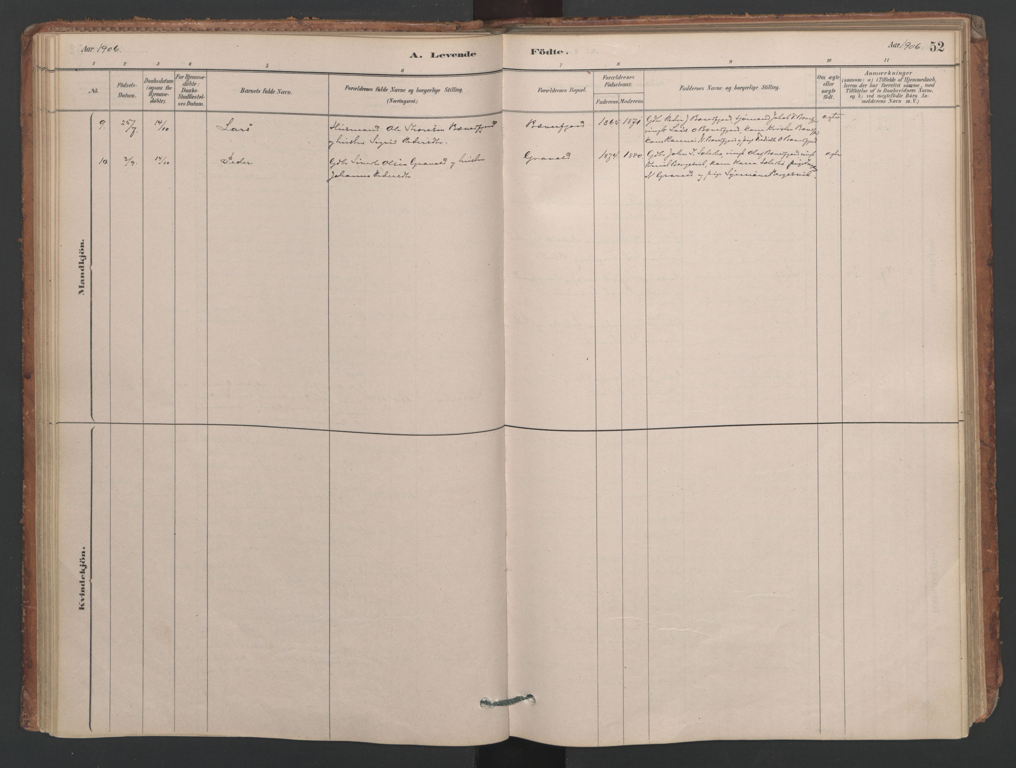 Ministerialprotokoller, klokkerbøker og fødselsregistre - Møre og Romsdal, AV/SAT-A-1454/594/L1036: Parish register (official) no. 594A02 (?), 1879-1910, p. 52