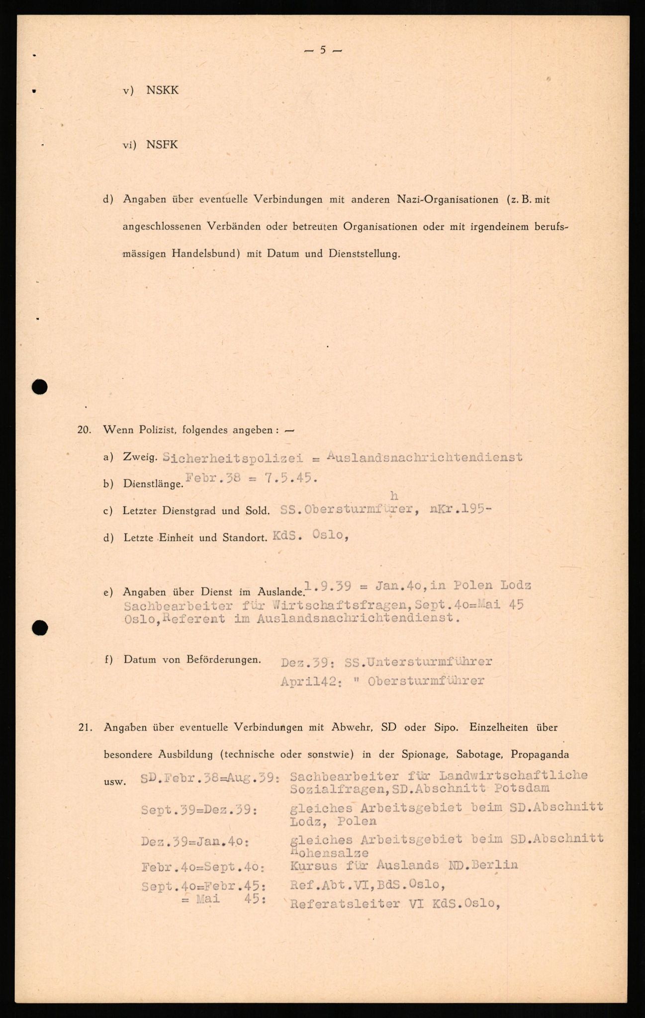 Forsvaret, Forsvarets overkommando II, AV/RA-RAFA-3915/D/Db/L0018: CI Questionaires. Tyske okkupasjonsstyrker i Norge. Tyskere., 1945-1946, p. 81