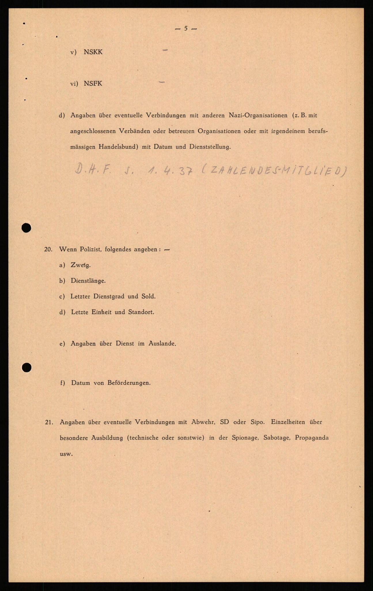 Forsvaret, Forsvarets overkommando II, RA/RAFA-3915/D/Db/L0035: CI Questionaires. Tyske okkupasjonsstyrker i Norge. Tyskere., 1945-1946, p. 338