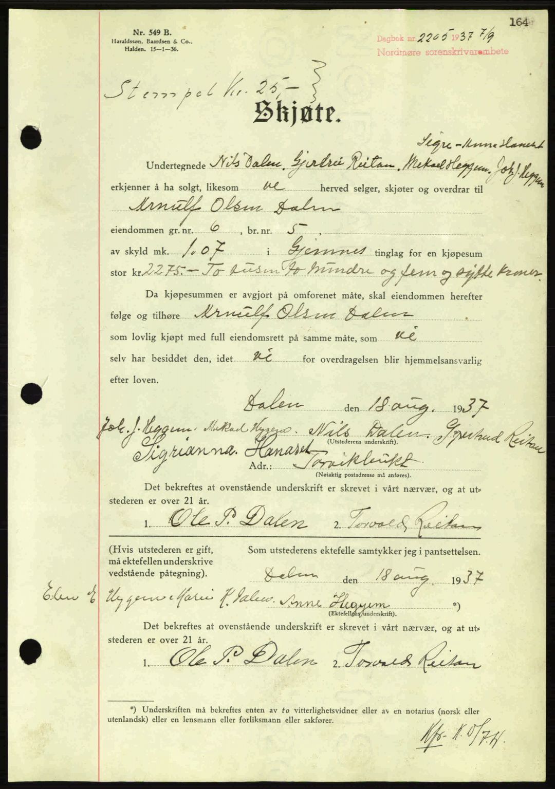 Nordmøre sorenskriveri, AV/SAT-A-4132/1/2/2Ca: Mortgage book no. A82, 1937-1938, Diary no: : 2205/1937