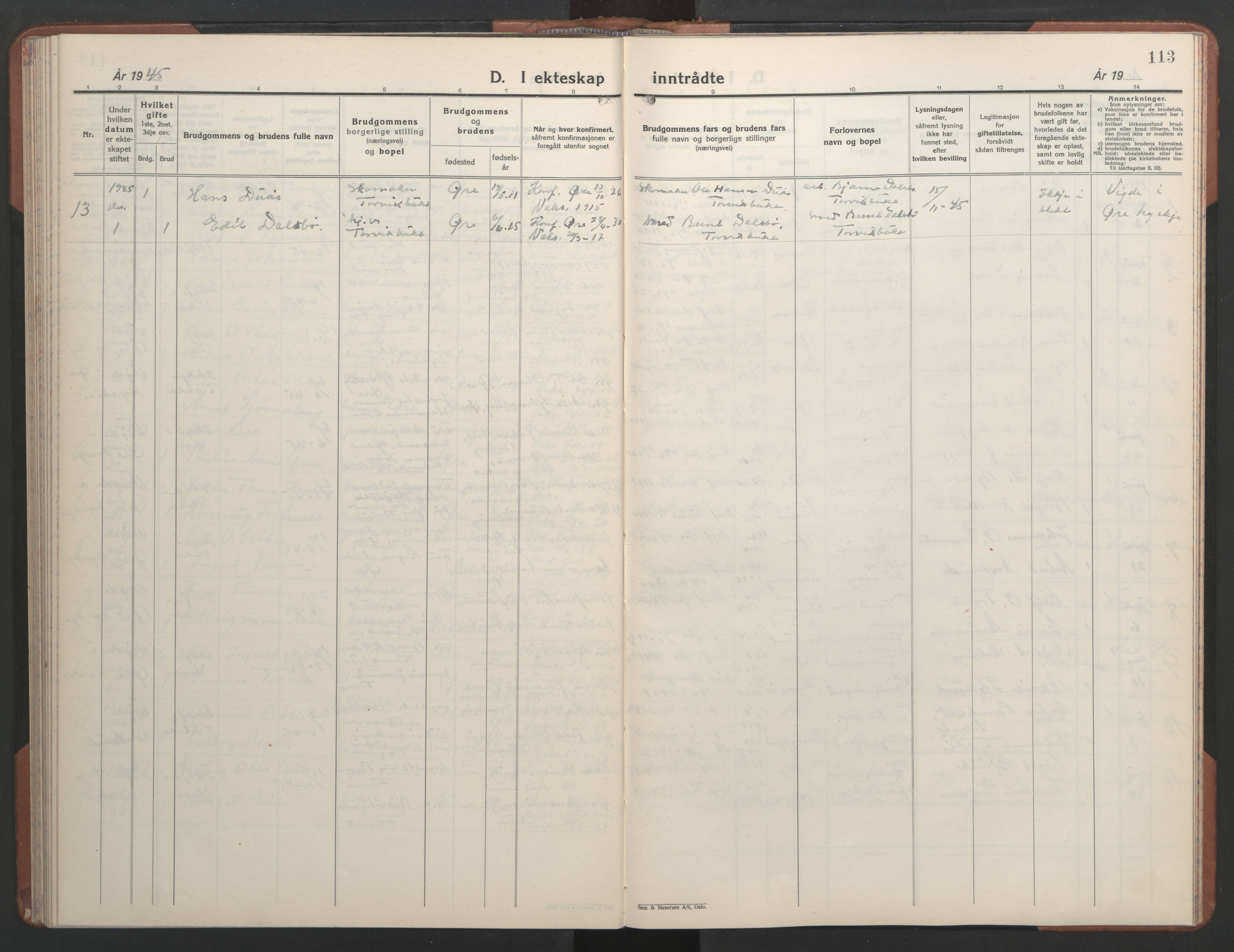 Ministerialprotokoller, klokkerbøker og fødselsregistre - Møre og Romsdal, AV/SAT-A-1454/584/L0971: Parish register (copy) no. 584C04, 1933-1946, p. 113