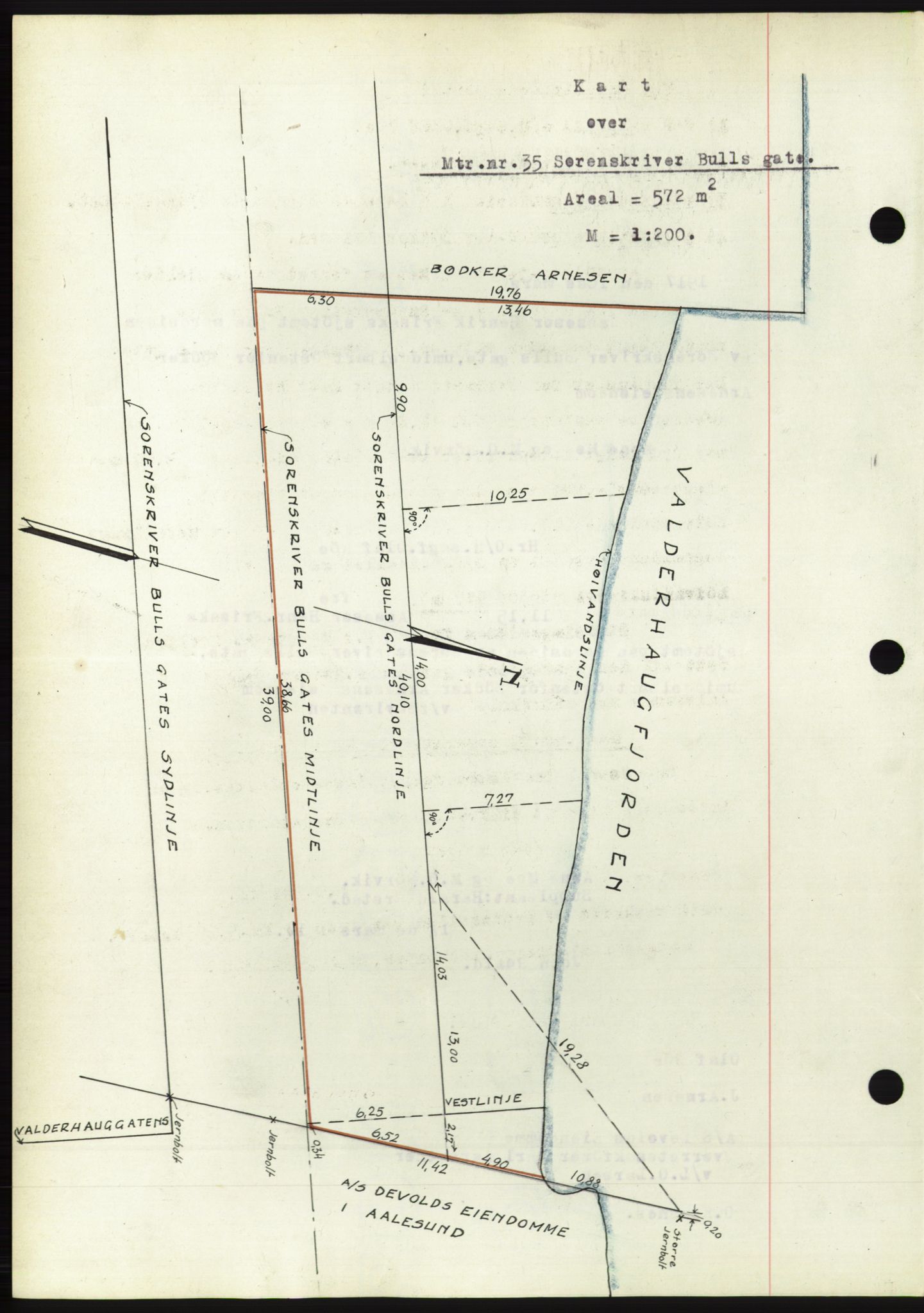Ålesund byfogd, AV/SAT-A-4384: Mortgage book no. 30, 1932-1933, Deed date: 12.08.1932