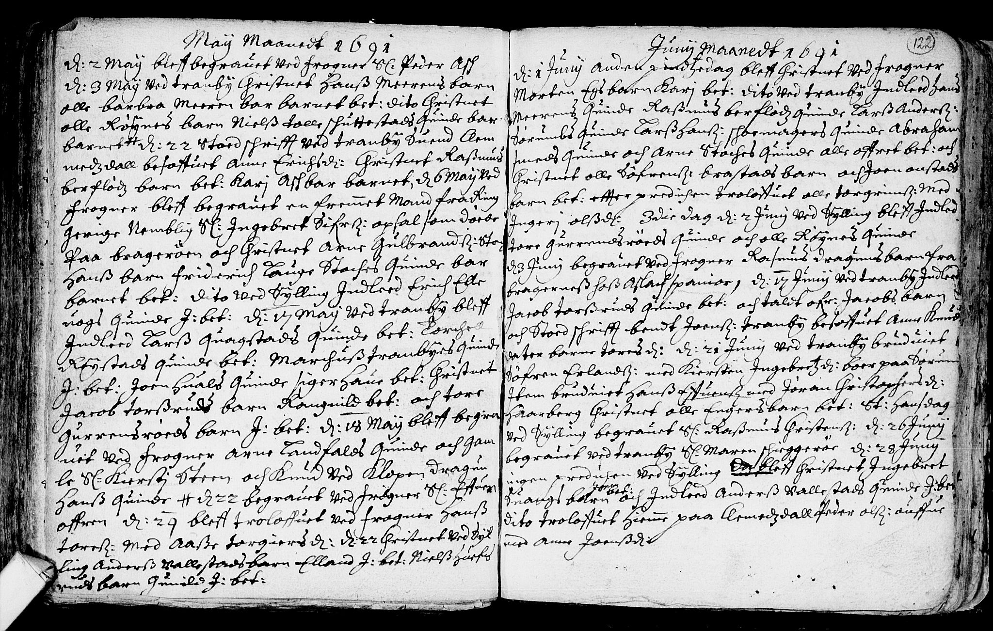 Lier kirkebøker, AV/SAKO-A-230/F/Fa/L0001: Parish register (official) no. I 1, 1672-1701, p. 122