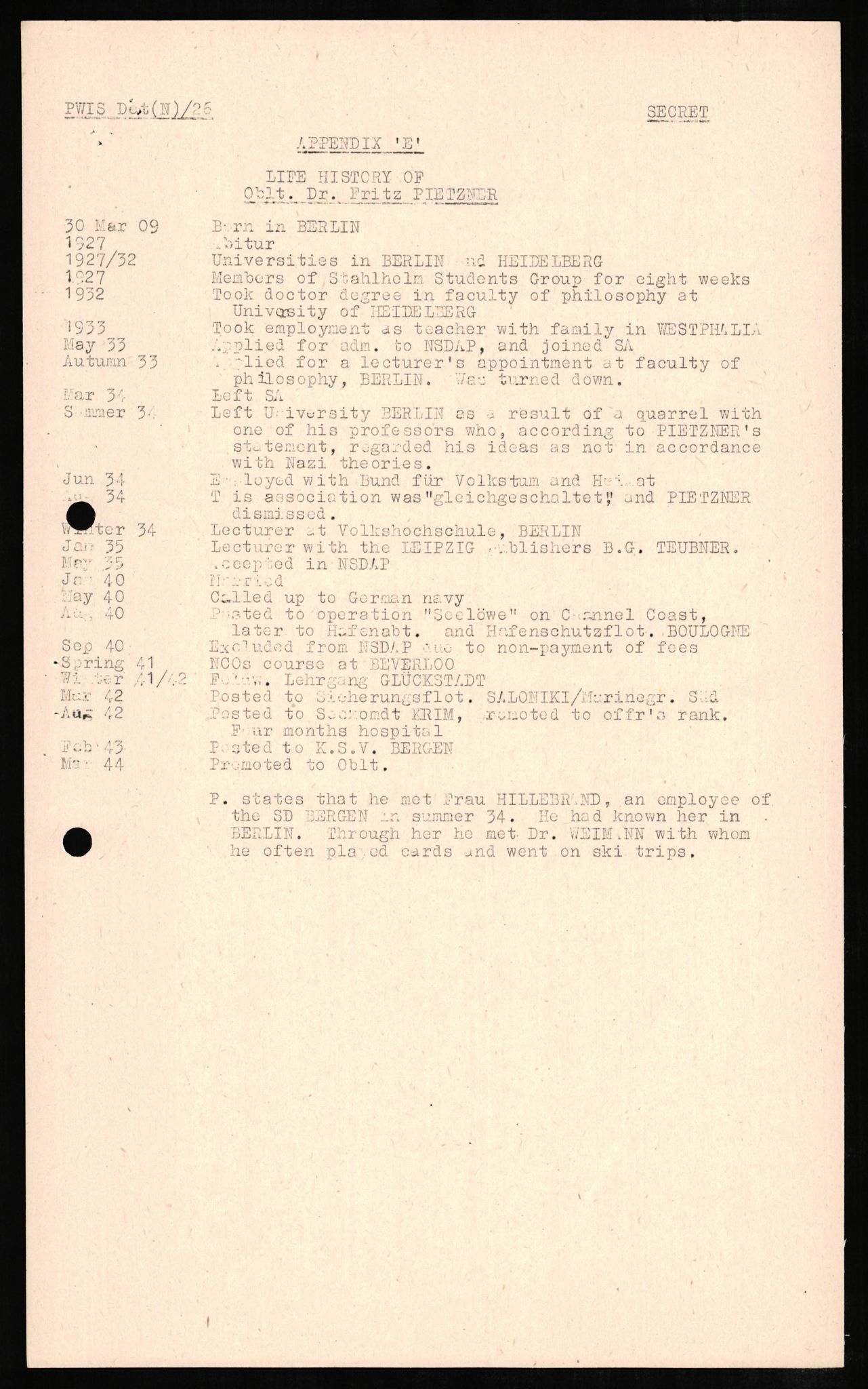 Forsvaret, Forsvarets overkommando II, AV/RA-RAFA-3915/D/Db/L0006: CI Questionaires. Tyske okkupasjonsstyrker i Norge. Tyskere., 1945-1946, p. 45