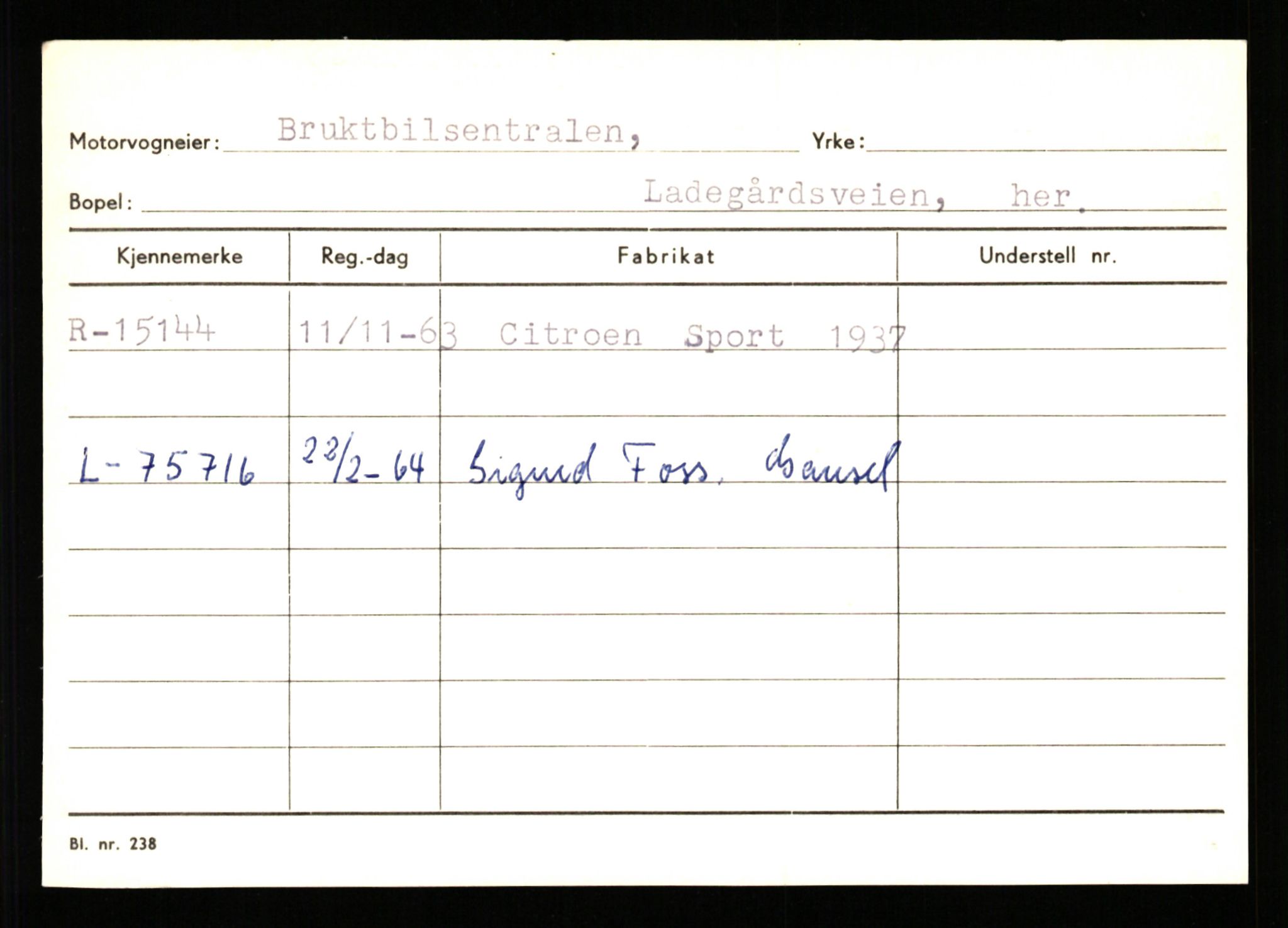 Stavanger trafikkstasjon, SAST/A-101942/0/G/L0003: Registreringsnummer: 10466 - 15496, 1930-1971, p. 2972