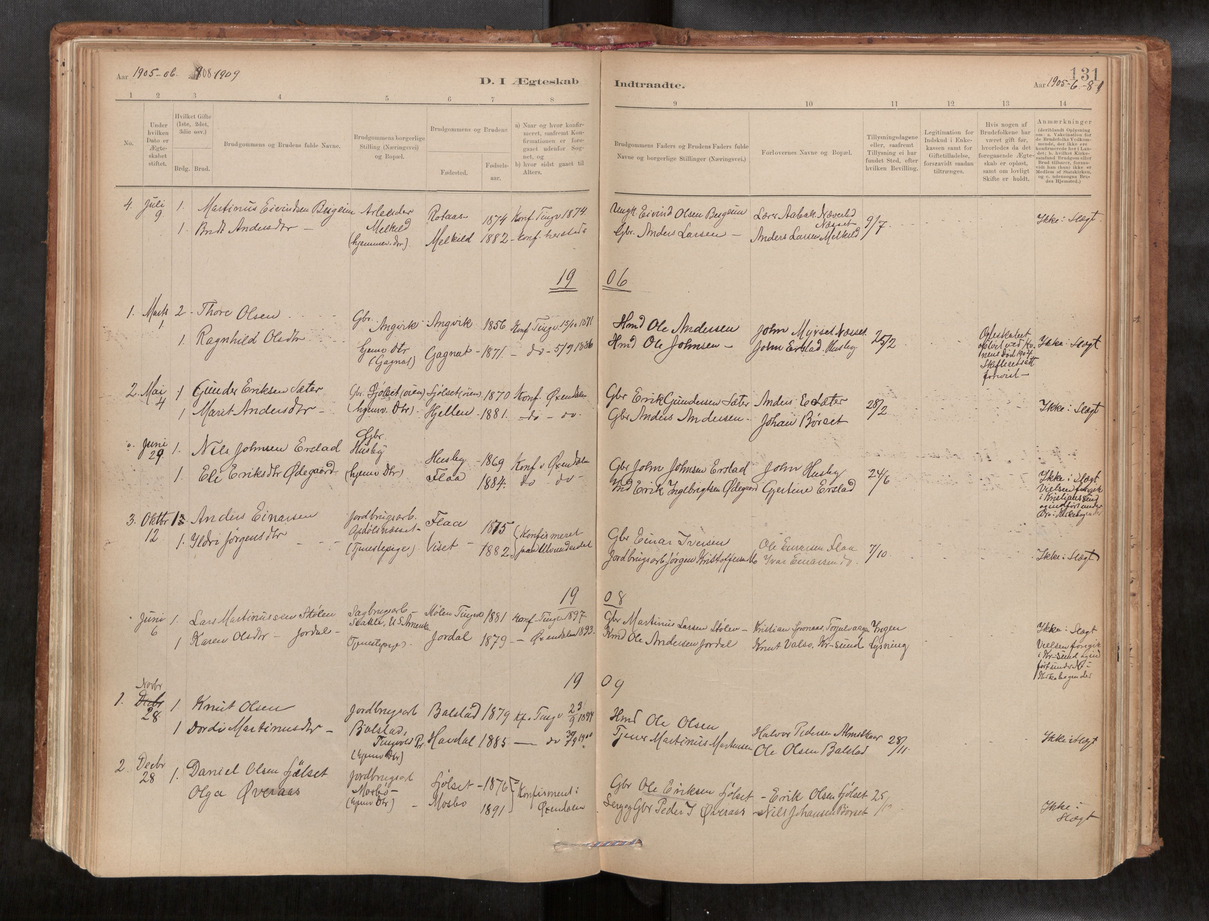 Ministerialprotokoller, klokkerbøker og fødselsregistre - Møre og Romsdal, SAT/A-1454/588/L1006: Parish register (official) no. 588A03, 1886-1912, p. 131