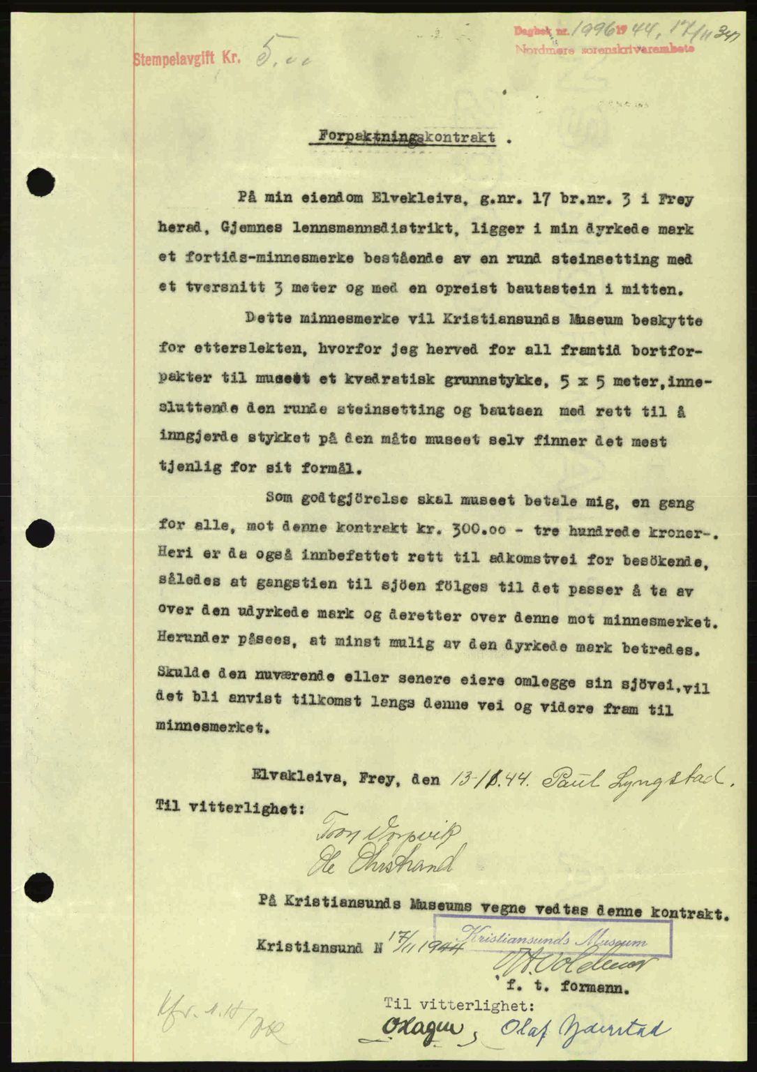 Nordmøre sorenskriveri, AV/SAT-A-4132/1/2/2Ca: Mortgage book no. B92, 1944-1945, Diary no: : 1996/1944