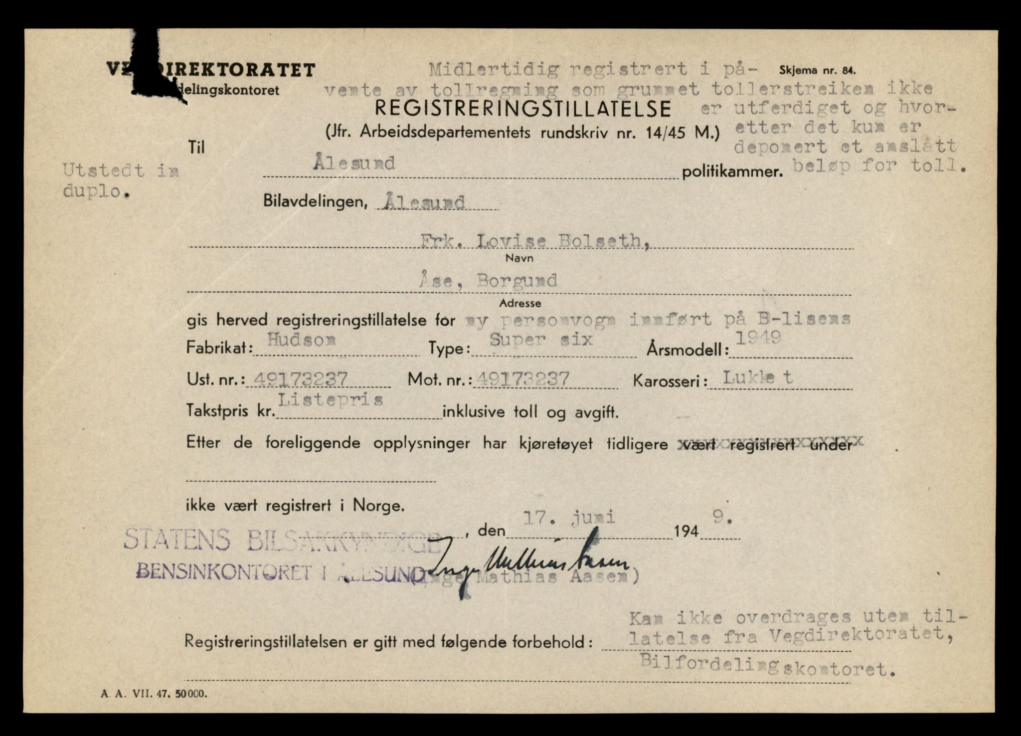 Møre og Romsdal vegkontor - Ålesund trafikkstasjon, SAT/A-4099/F/Fe/L0023: Registreringskort for kjøretøy T 10695 - T 10809, 1927-1998, p. 744