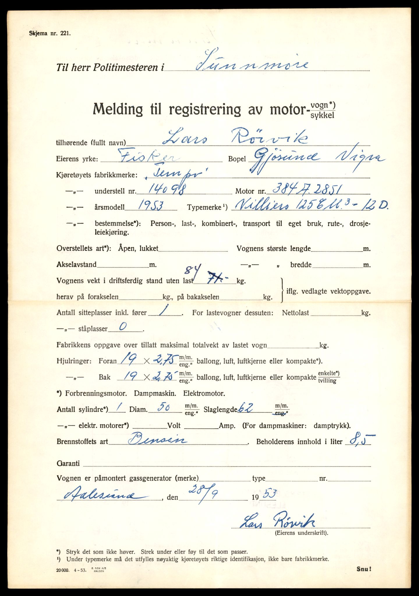 Møre og Romsdal vegkontor - Ålesund trafikkstasjon, AV/SAT-A-4099/F/Fe/L0036: Registreringskort for kjøretøy T 12831 - T 13030, 1927-1998, p. 3147
