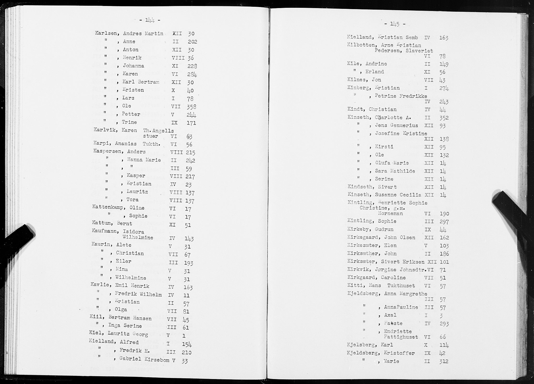 SAT, 1875 census for 1601 Trondheim, 1875, p. 144-145