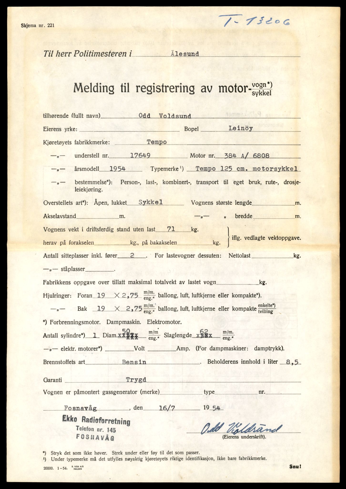 Møre og Romsdal vegkontor - Ålesund trafikkstasjon, AV/SAT-A-4099/F/Fe/L0038: Registreringskort for kjøretøy T 13180 - T 13360, 1927-1998, p. 441