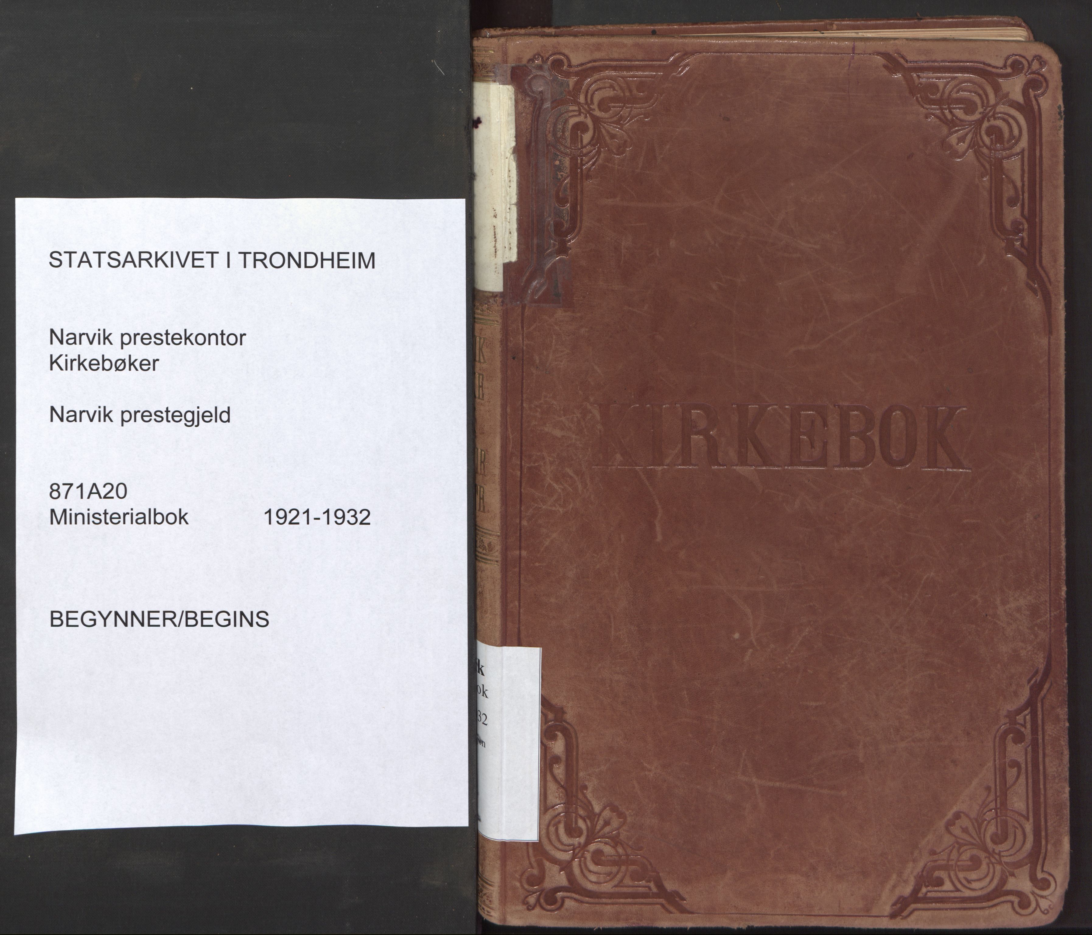 Ministerialprotokoller, klokkerbøker og fødselsregistre - Nordland, AV/SAT-A-1459/871/L1004: Parish register (official) no. 871A20, 1921-1932