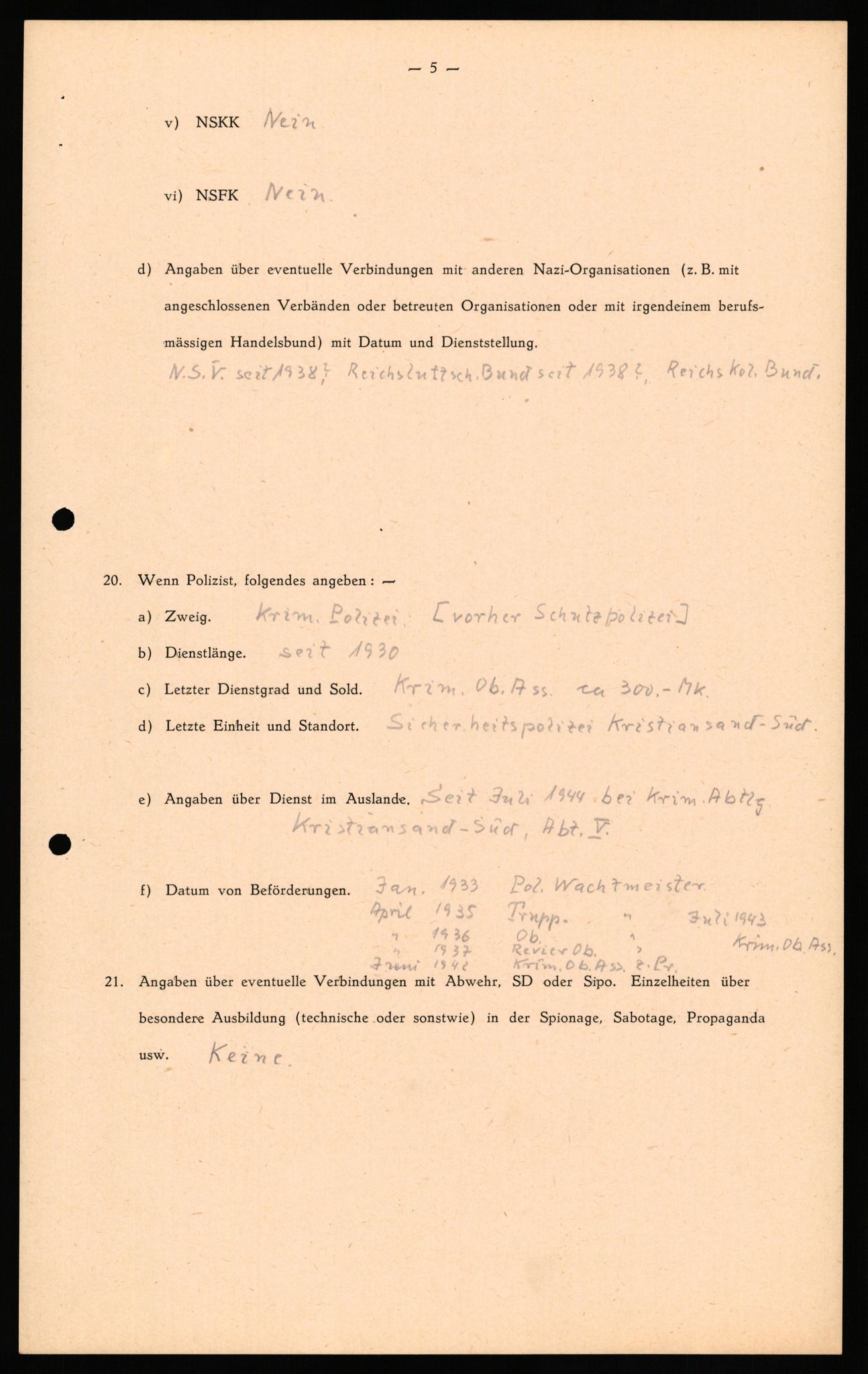 Forsvaret, Forsvarets overkommando II, AV/RA-RAFA-3915/D/Db/L0035: CI Questionaires. Tyske okkupasjonsstyrker i Norge. Tyskere., 1945-1946, p. 133