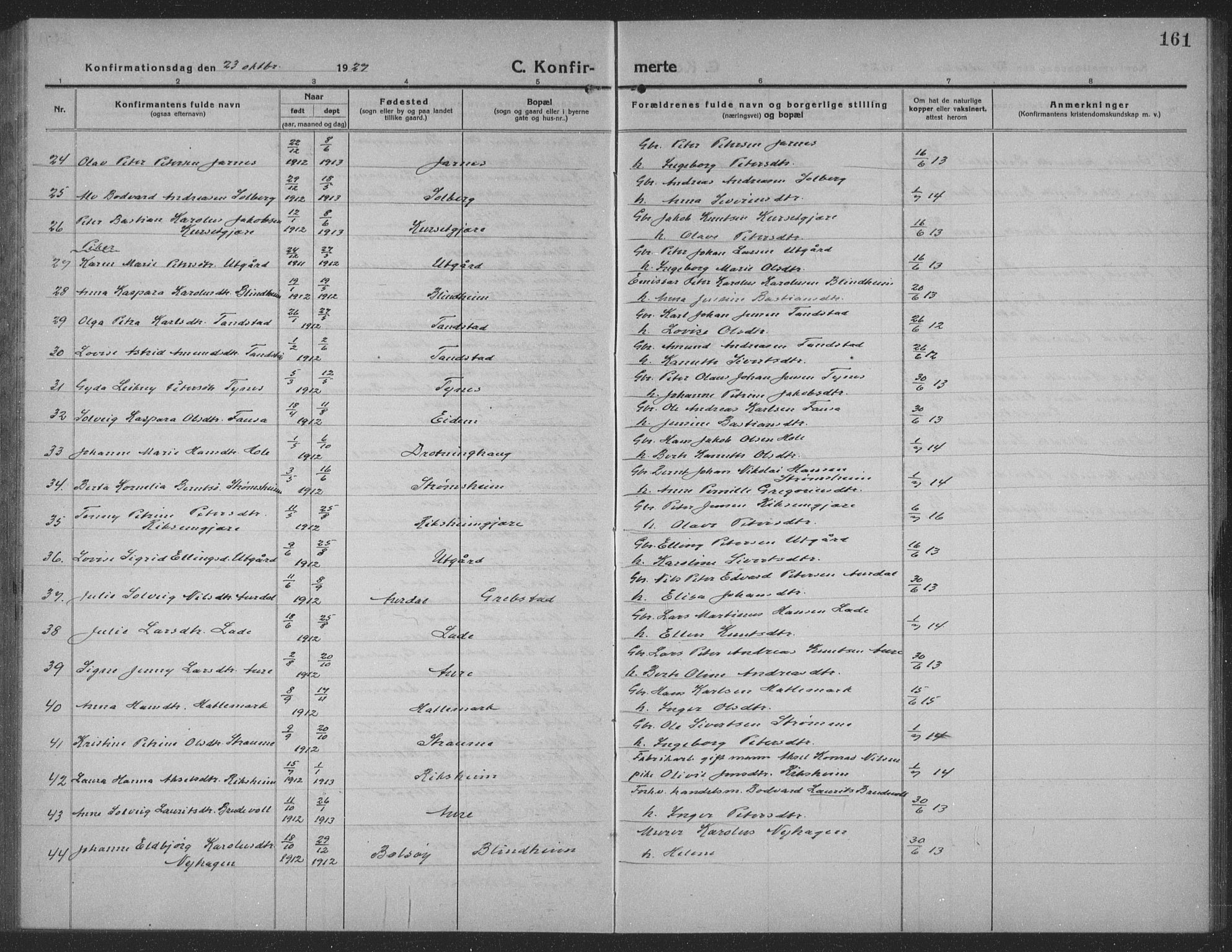 Ministerialprotokoller, klokkerbøker og fødselsregistre - Møre og Romsdal, AV/SAT-A-1454/523/L0342: Parish register (copy) no. 523C05, 1916-1937, p. 161