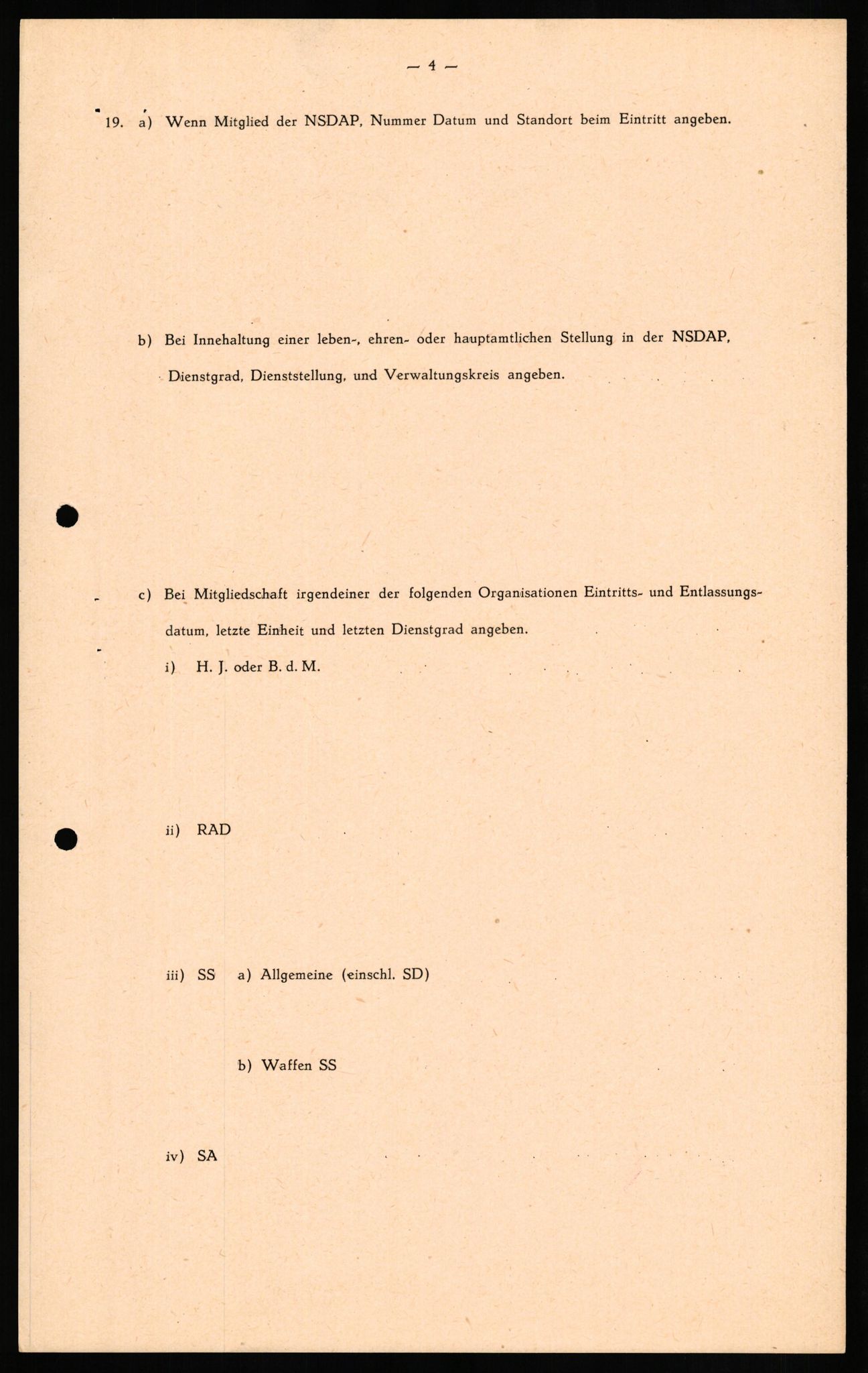 Forsvaret, Forsvarets overkommando II, RA/RAFA-3915/D/Db/L0019: CI Questionaires. Tyske okkupasjonsstyrker i Norge. Tyskere., 1945-1946, p. 111