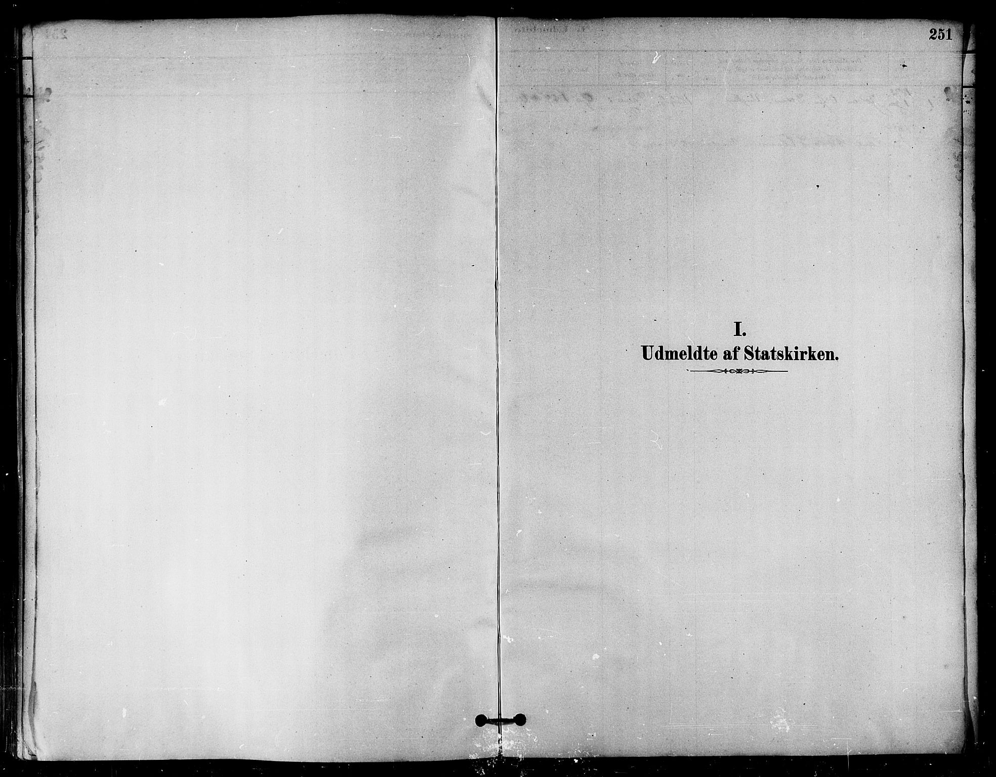 Ministerialprotokoller, klokkerbøker og fødselsregistre - Møre og Romsdal, SAT/A-1454/584/L0967: Parish register (official) no. 584A07, 1879-1894, p. 251