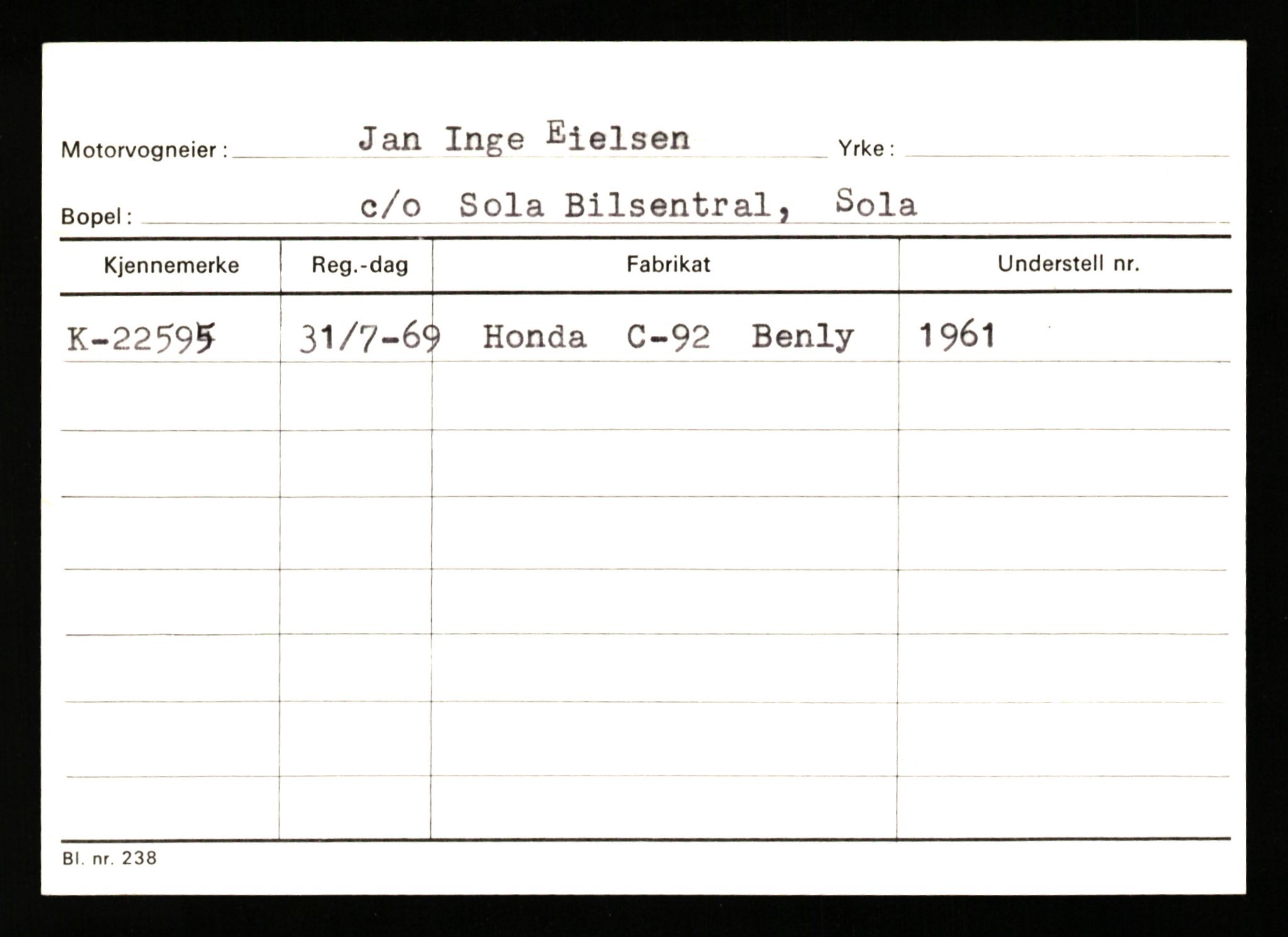 Stavanger trafikkstasjon, AV/SAST-A-101942/0/G/L0004: Registreringsnummer: 15497 - 22957, 1930-1971, p. 3055