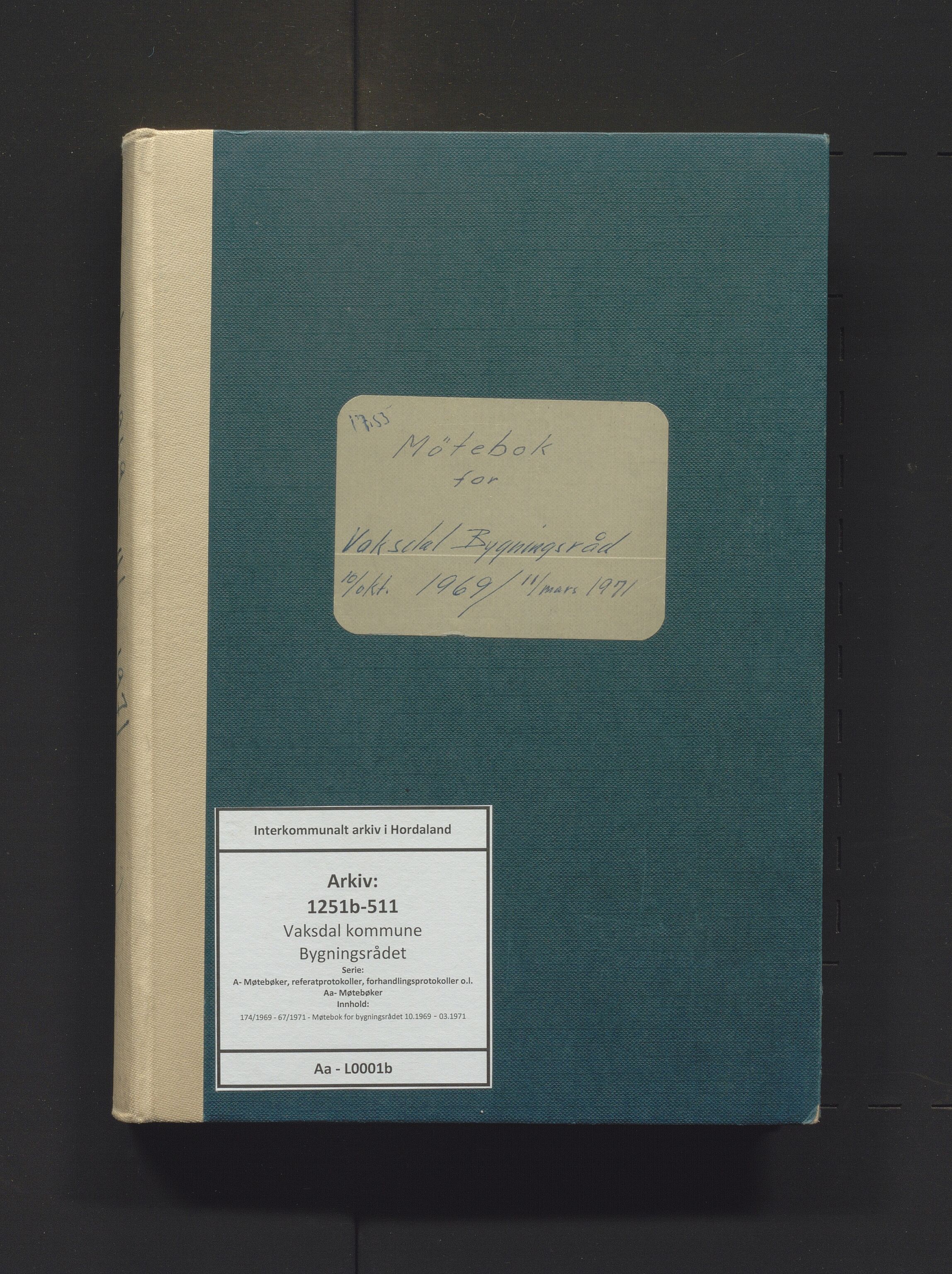 Vaksdal kommune. Bygningsrådet, IKAH/1251b-511/A/Aa/L0001b: Møtebok for Vaksdal bygningsråd, 1969-1971