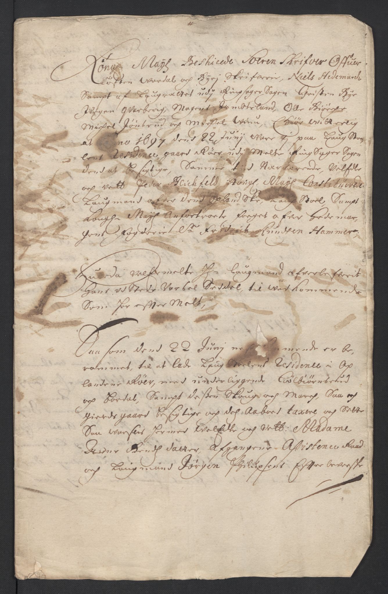 Rentekammeret inntil 1814, Reviderte regnskaper, Fogderegnskap, RA/EA-4092/R18/L1295: Fogderegnskap Hadeland, Toten og Valdres, 1697, p. 284