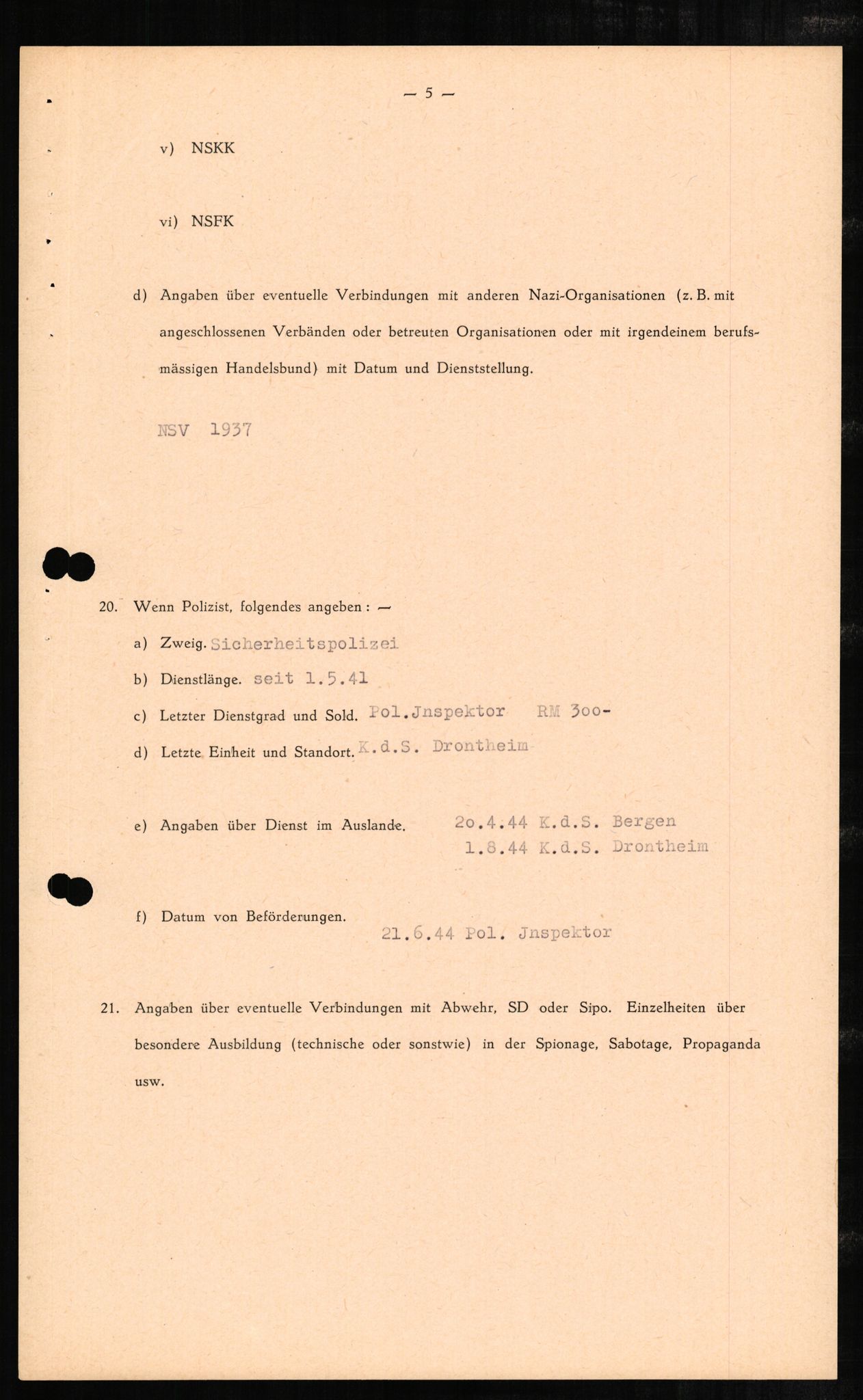 Forsvaret, Forsvarets overkommando II, AV/RA-RAFA-3915/D/Db/L0002: CI Questionaires. Tyske okkupasjonsstyrker i Norge. Tyskere., 1945-1946, p. 321