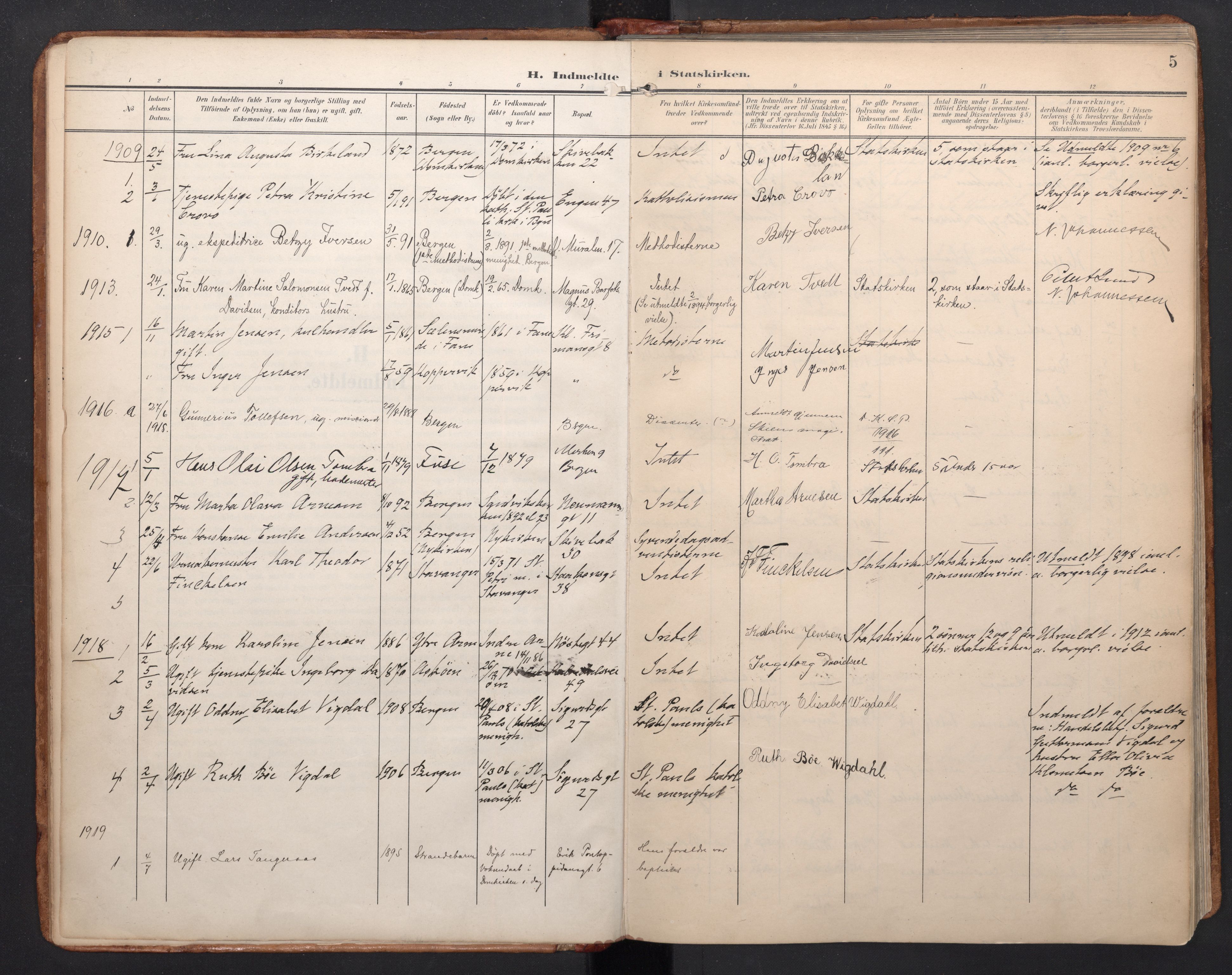 Domkirken sokneprestembete, SAB/A-74801/H/Haa: Parish register (official) no. I 2, 1909-2002, p. 4b-5a