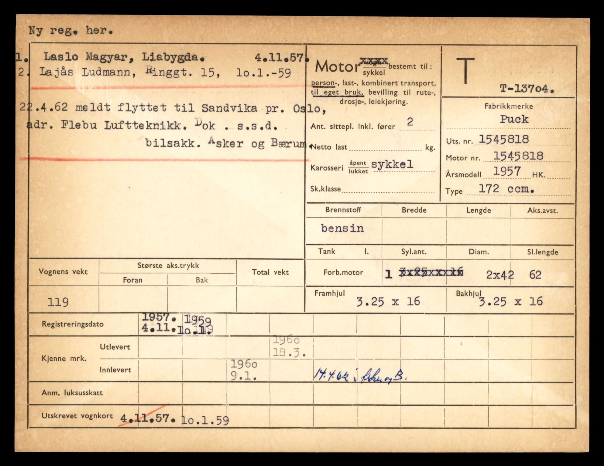 Møre og Romsdal vegkontor - Ålesund trafikkstasjon, AV/SAT-A-4099/F/Fe/L0040: Registreringskort for kjøretøy T 13531 - T 13709, 1927-1998, p. 2973