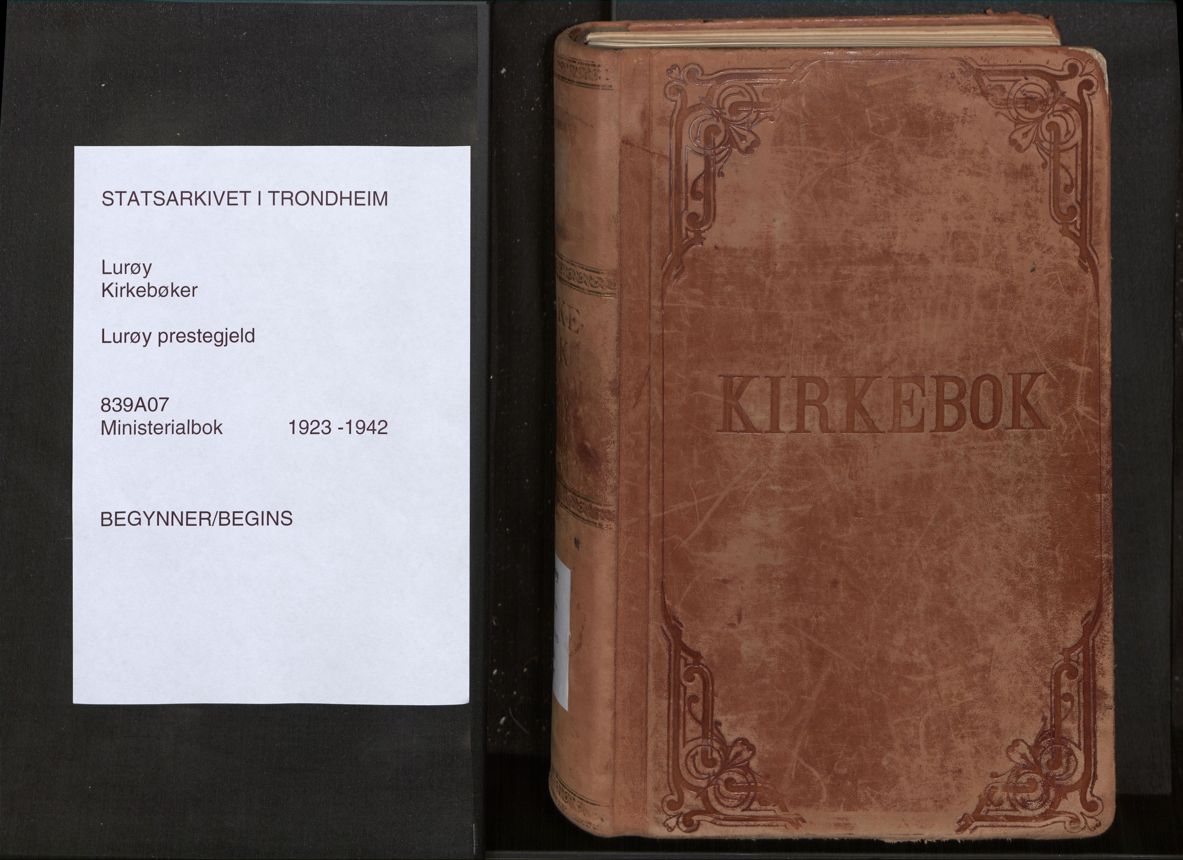 Ministerialprotokoller, klokkerbøker og fødselsregistre - Nordland, SAT/A-1459/839/L0570: Parish register (official) no. 839A07, 1923-1942