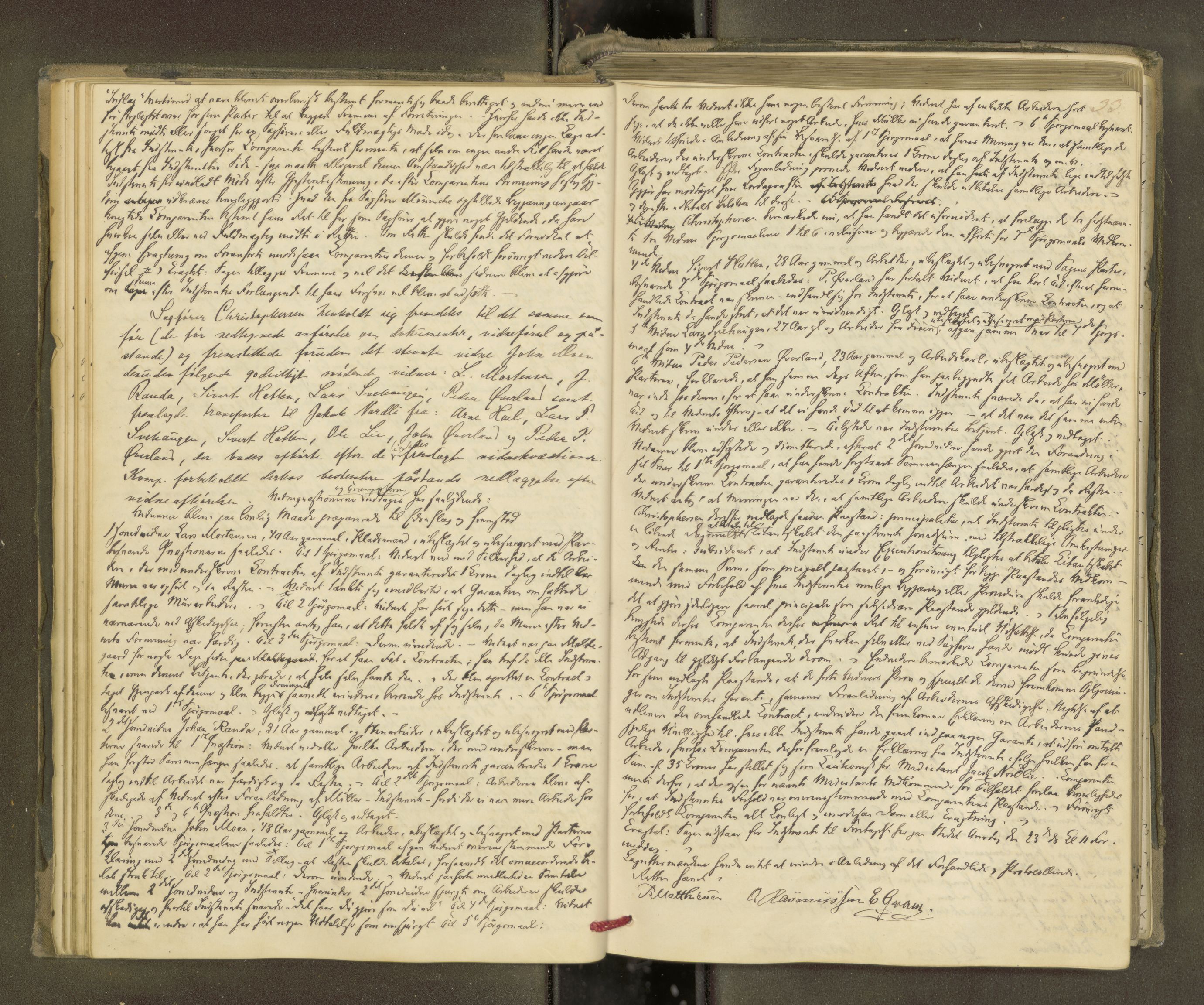 Molde byfogd, AV/SAT-A-0025/1/1A/L0012: Justisprotokoll, 1879-1890, p. 32b-33a