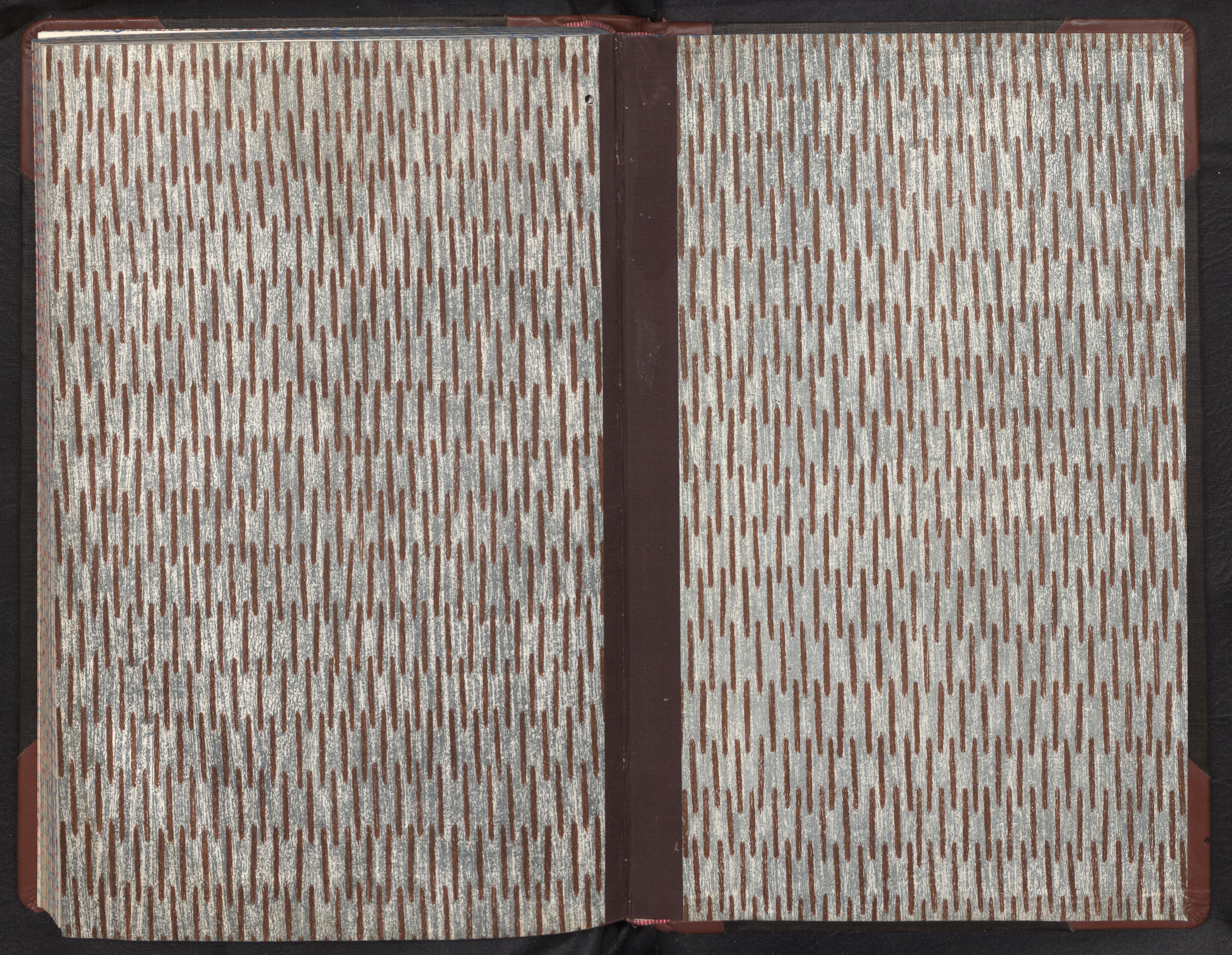 Davik sokneprestembete, SAB/A-79701/H/Haa/Haaf/L0001: Diary records no. F 1, 1966-1982, p. 130b-131a