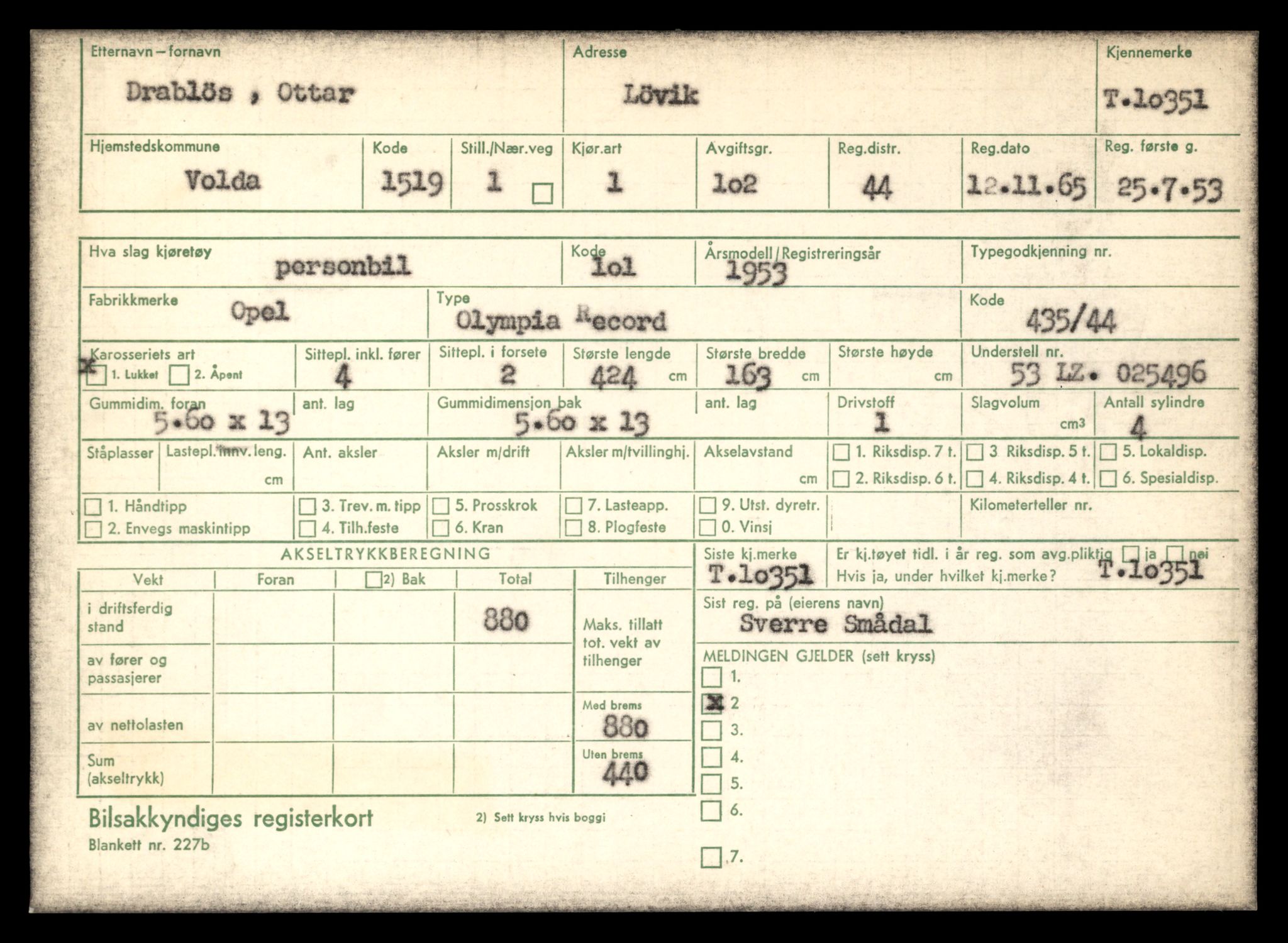 Møre og Romsdal vegkontor - Ålesund trafikkstasjon, AV/SAT-A-4099/F/Fe/L0020: Registreringskort for kjøretøy T 10351 - T 10470, 1927-1998, p. 3