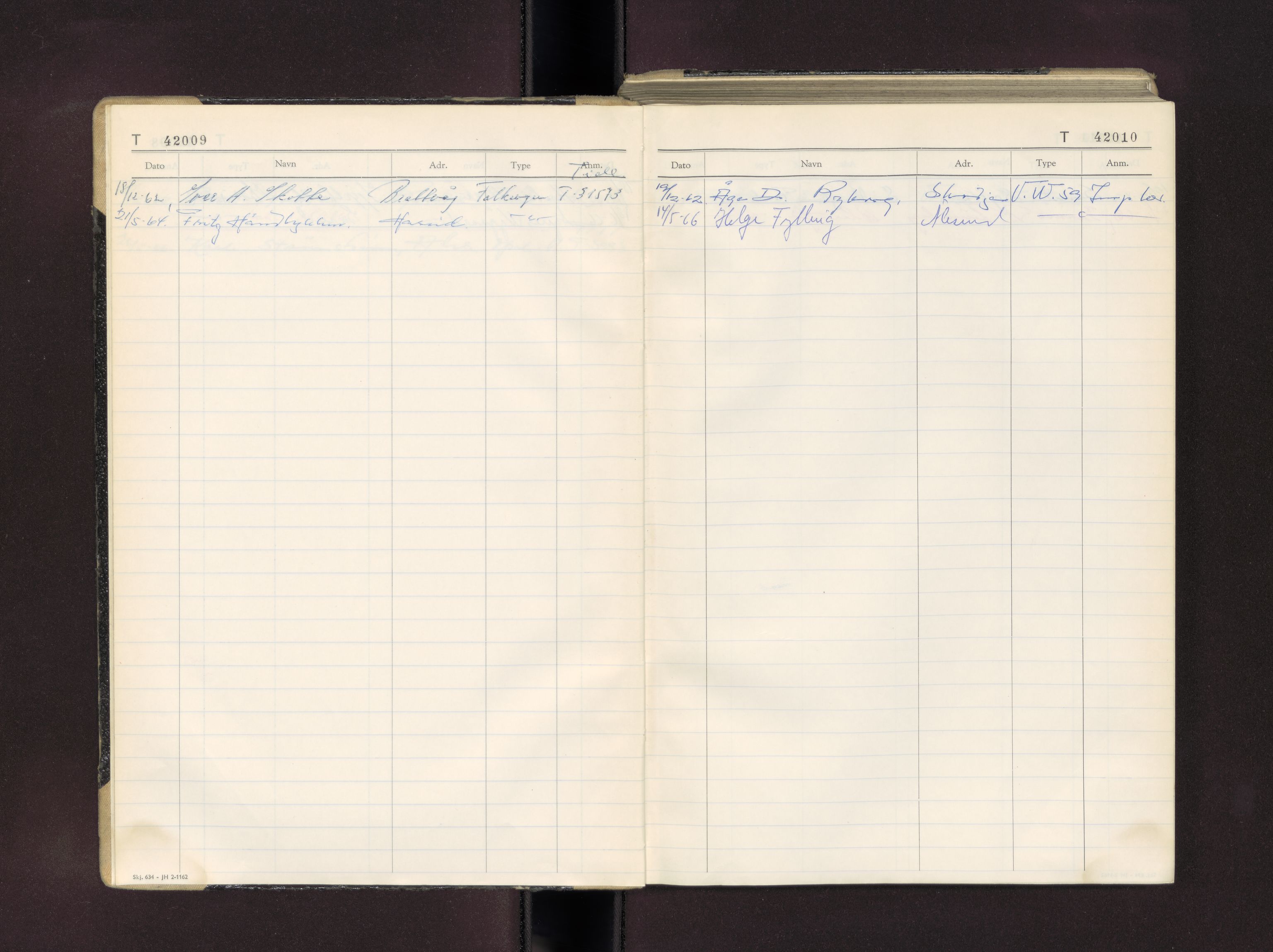 Møre og Romsdal vegkontor - Ålesund trafikkstasjon, AV/SAT-A-4099/F/Fc/L0037: Bilregister; T 42000 - T 42499, 1960-1970