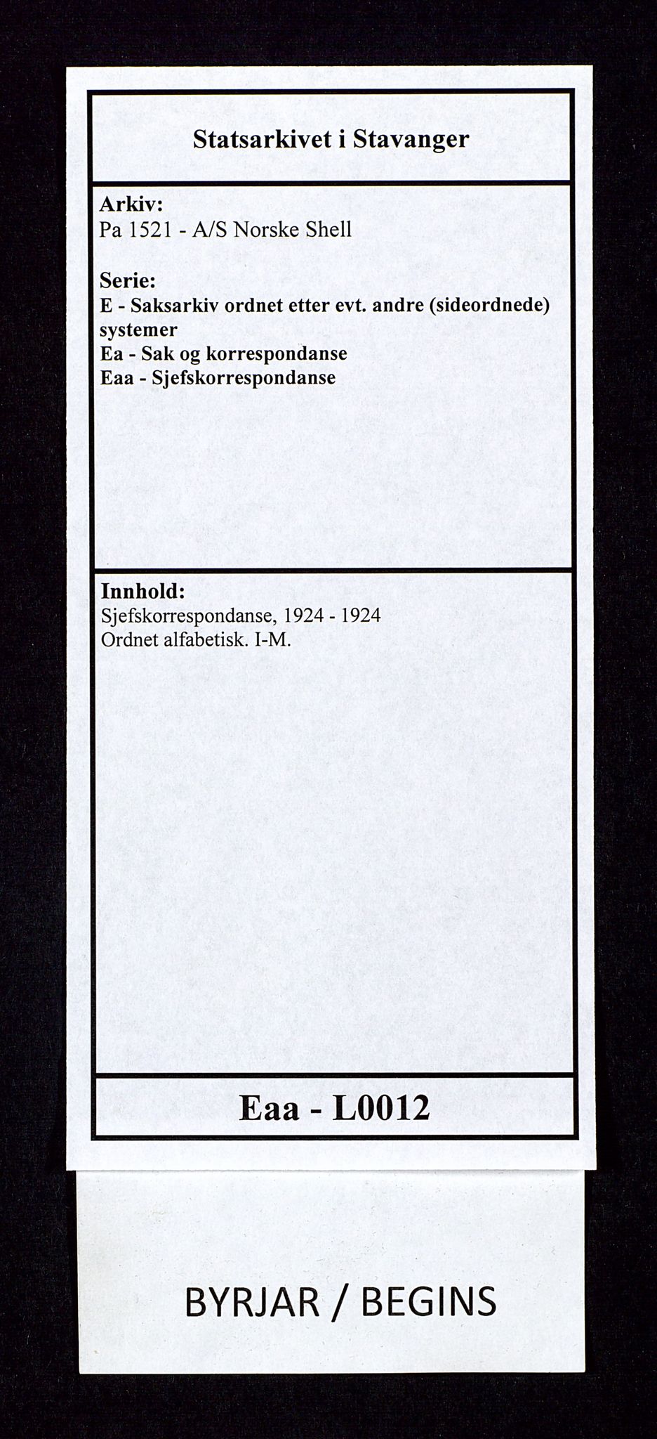 Pa 1521 - A/S Norske Shell, AV/SAST-A-101915/E/Ea/Eaa/L0012: Sjefskorrespondanse, 1924, p. 1