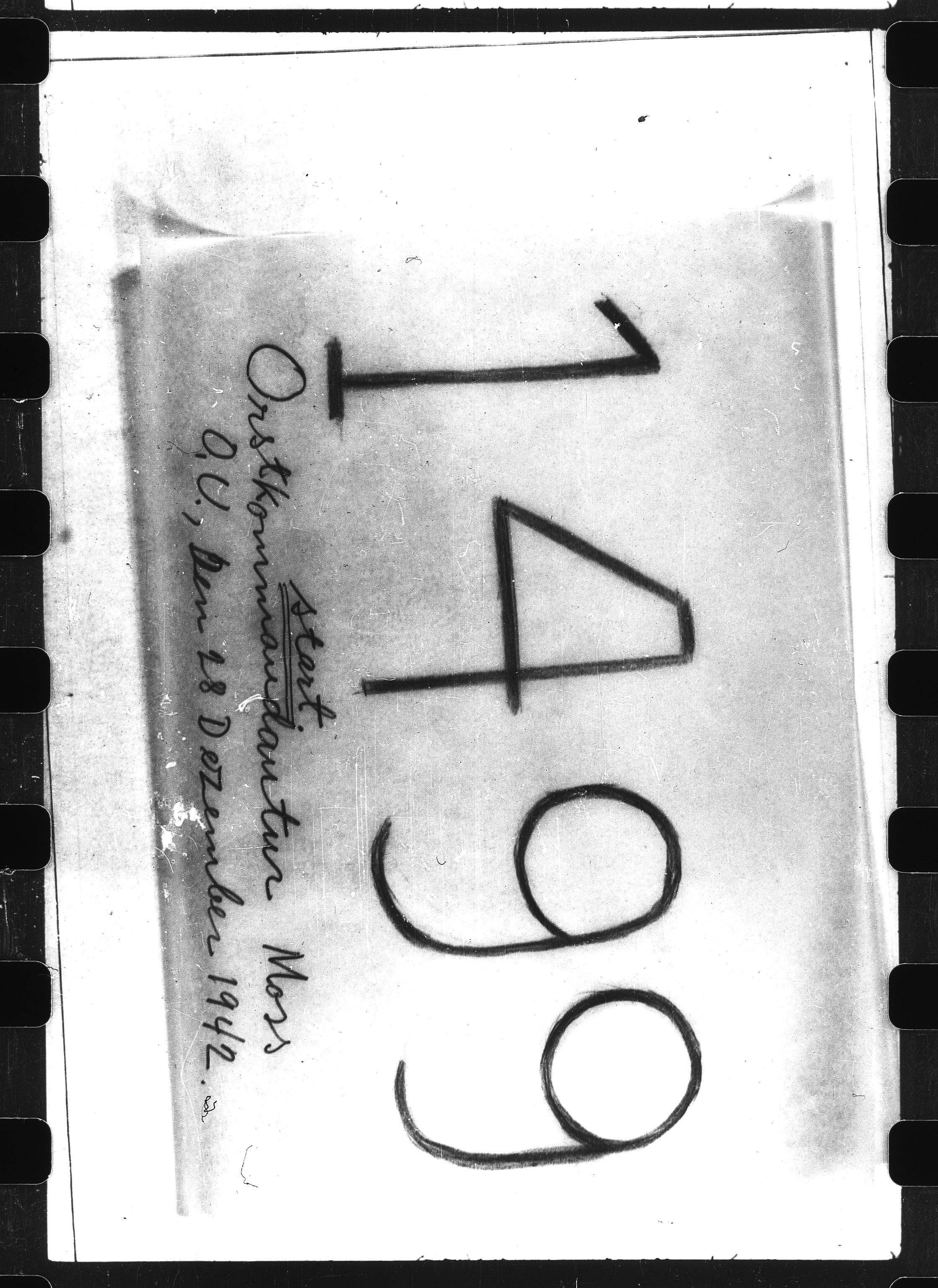 Documents Section, RA/RAFA-2200/V/L0064: Film med LMDC Serial Number., 1940-1945, p. 27