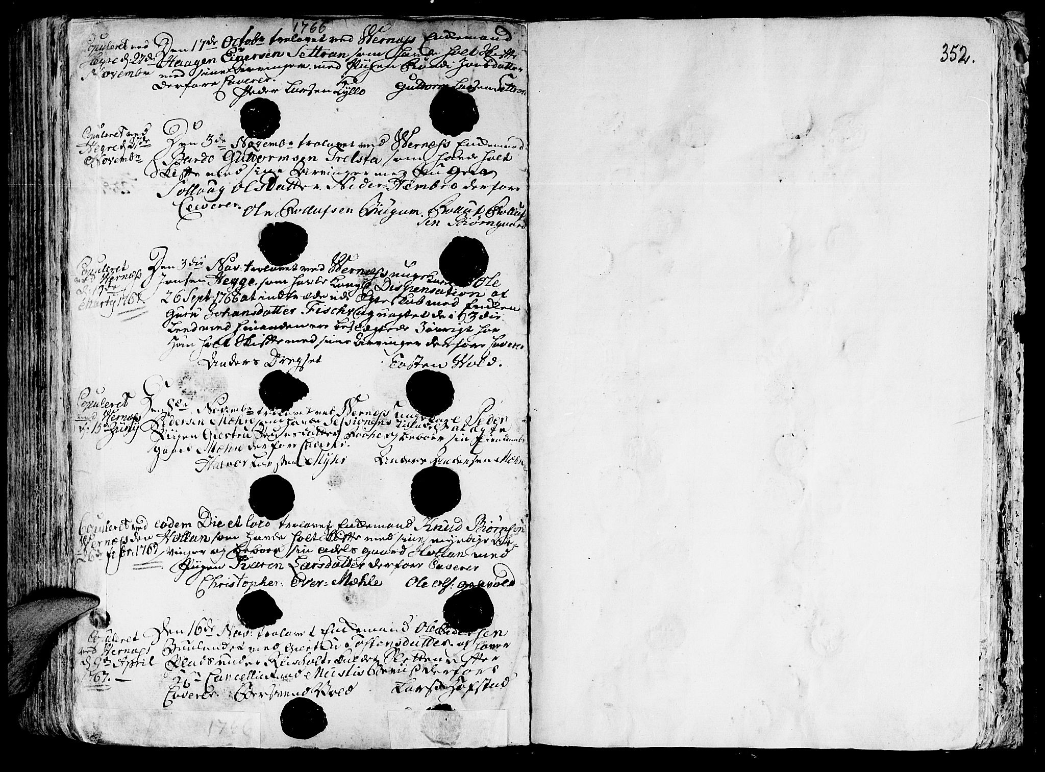 Ministerialprotokoller, klokkerbøker og fødselsregistre - Nord-Trøndelag, SAT/A-1458/709/L0057: Parish register (official) no. 709A05, 1755-1780, p. 352