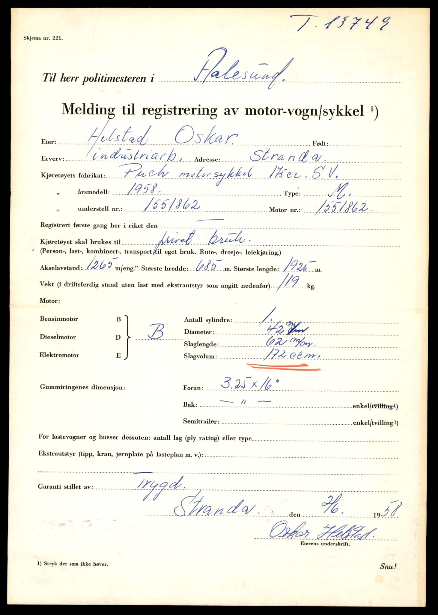 Møre og Romsdal vegkontor - Ålesund trafikkstasjon, AV/SAT-A-4099/F/Fe/L0041: Registreringskort for kjøretøy T 13710 - T 13905, 1927-1998, p. 759