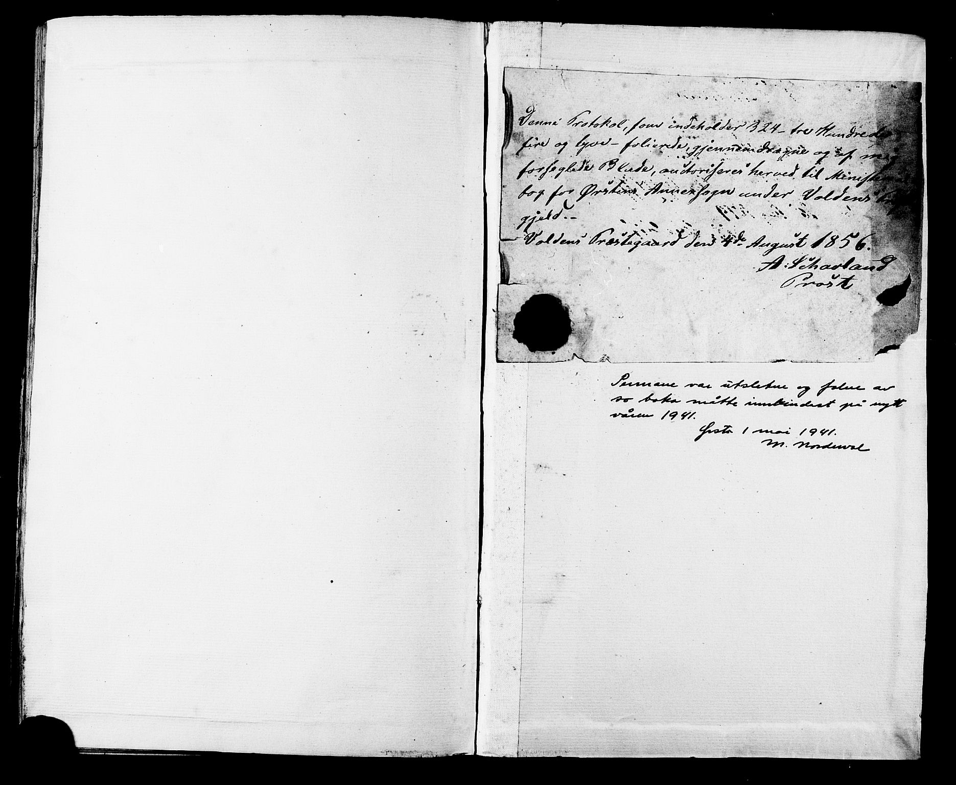 Ministerialprotokoller, klokkerbøker og fødselsregistre - Møre og Romsdal, AV/SAT-A-1454/513/L0175: Parish register (official) no. 513A02, 1856-1877