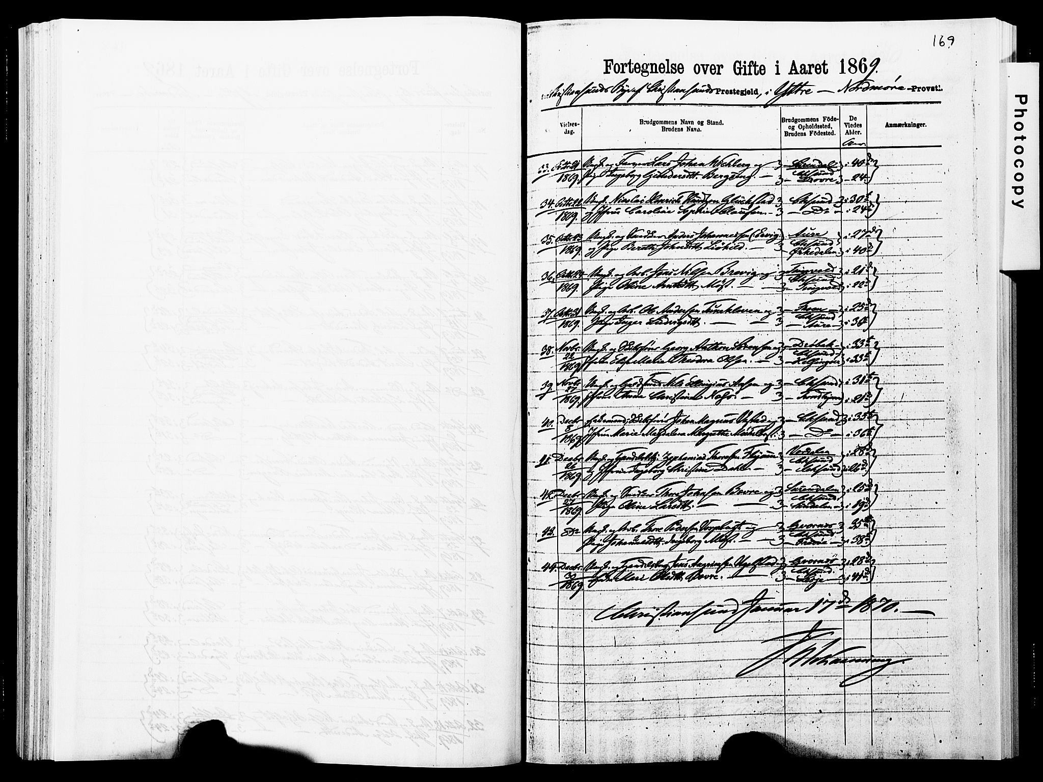 Ministerialprotokoller, klokkerbøker og fødselsregistre - Møre og Romsdal, SAT/A-1454/572/L0857: Parish register (official) no. 572D01, 1866-1872, p. 169