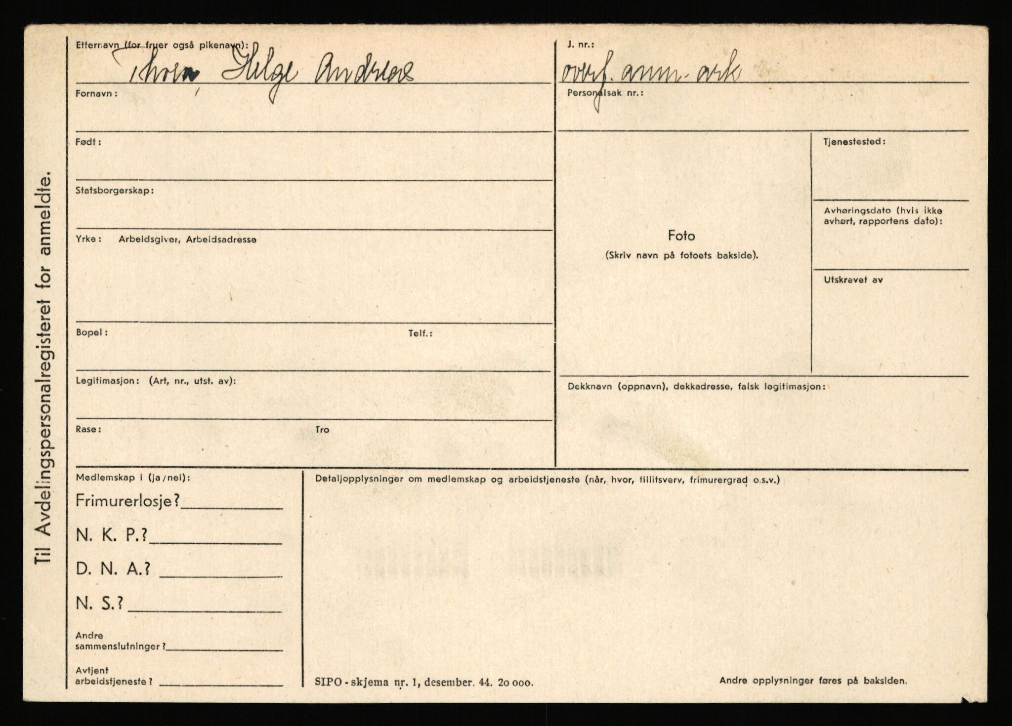 Statspolitiet - Hovedkontoret / Osloavdelingen, AV/RA-S-1329/C/Ca/L0015: Svea - Tøsse, 1943-1945, p. 2407