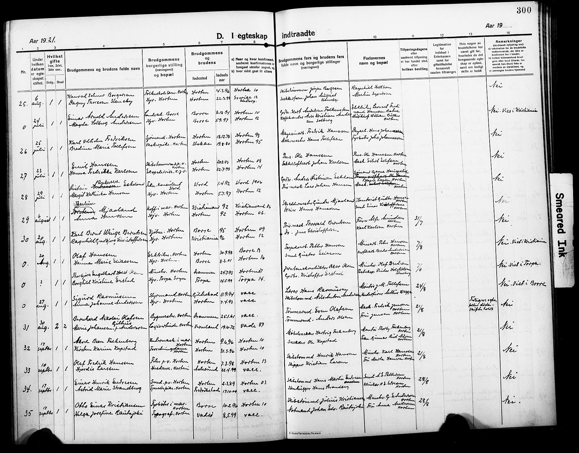 Horten kirkebøker, AV/SAKO-A-348/G/Ga/L0008: Parish register (copy) no. 8, 1916-1926, p. 300