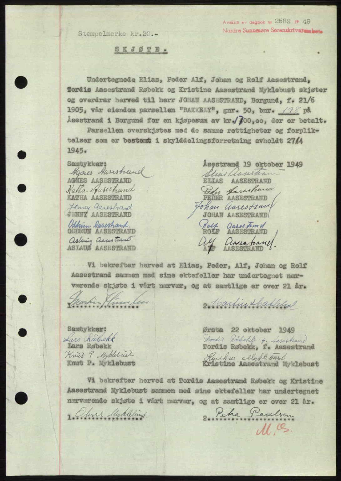 Nordre Sunnmøre sorenskriveri, AV/SAT-A-0006/1/2/2C/2Ca: Mortgage book no. A32, 1949-1949, Diary no: : 2582/1949