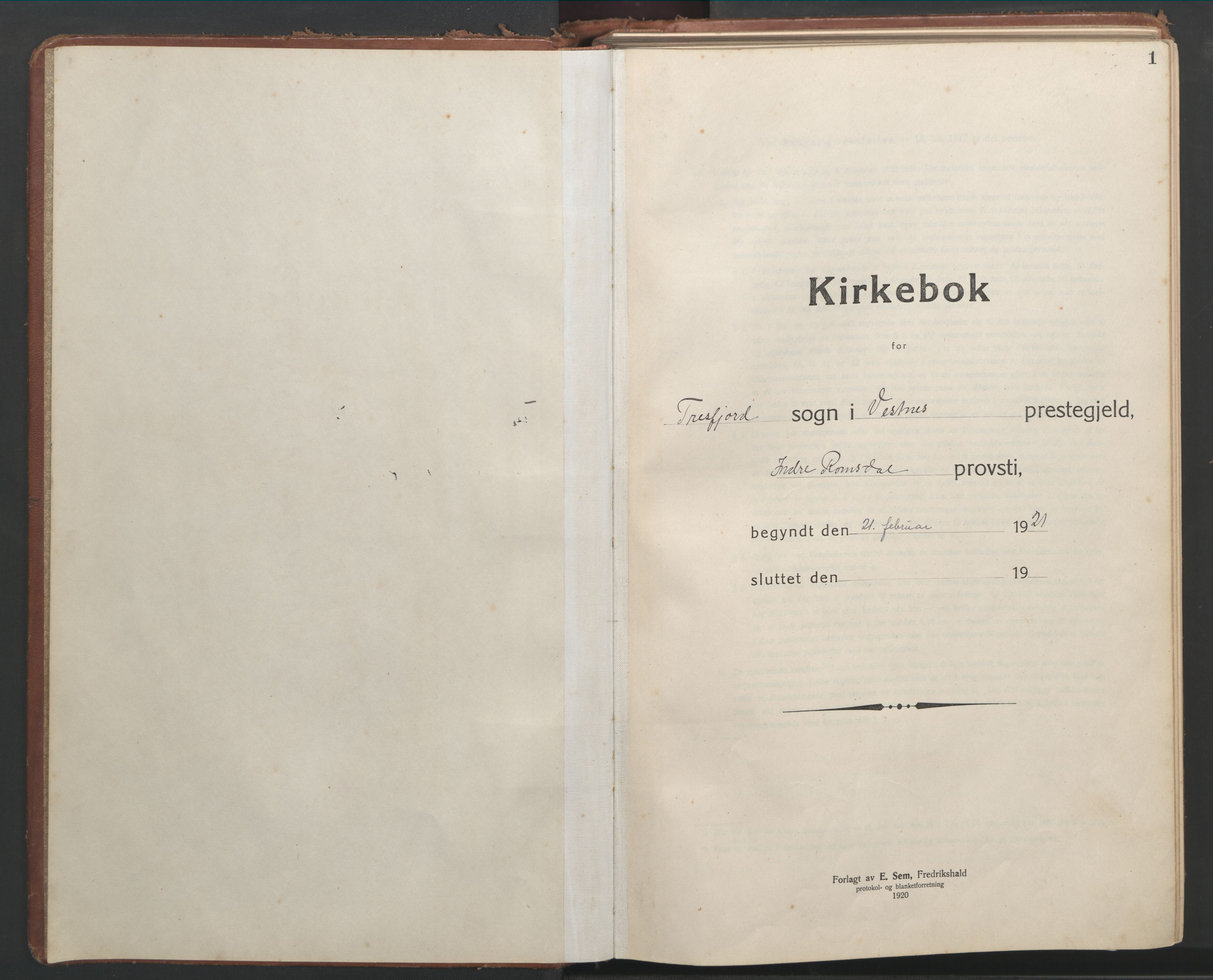 Ministerialprotokoller, klokkerbøker og fødselsregistre - Møre og Romsdal, SAT/A-1454/541/L0548: Parish register (copy) no. 541C03, 1921-1960, p. 1