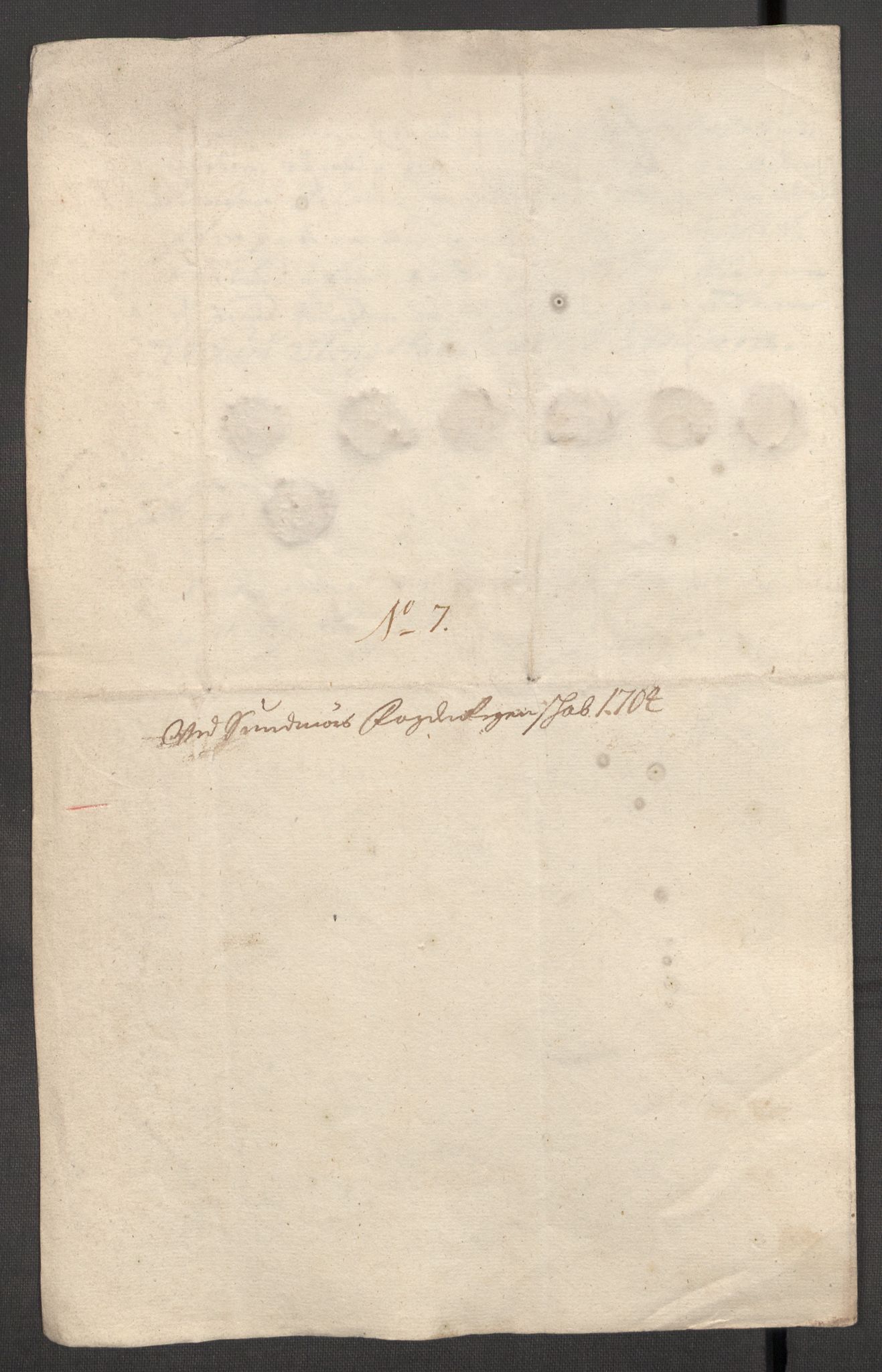 Rentekammeret inntil 1814, Reviderte regnskaper, Fogderegnskap, RA/EA-4092/R54/L3560: Fogderegnskap Sunnmøre, 1704-1705, p. 170